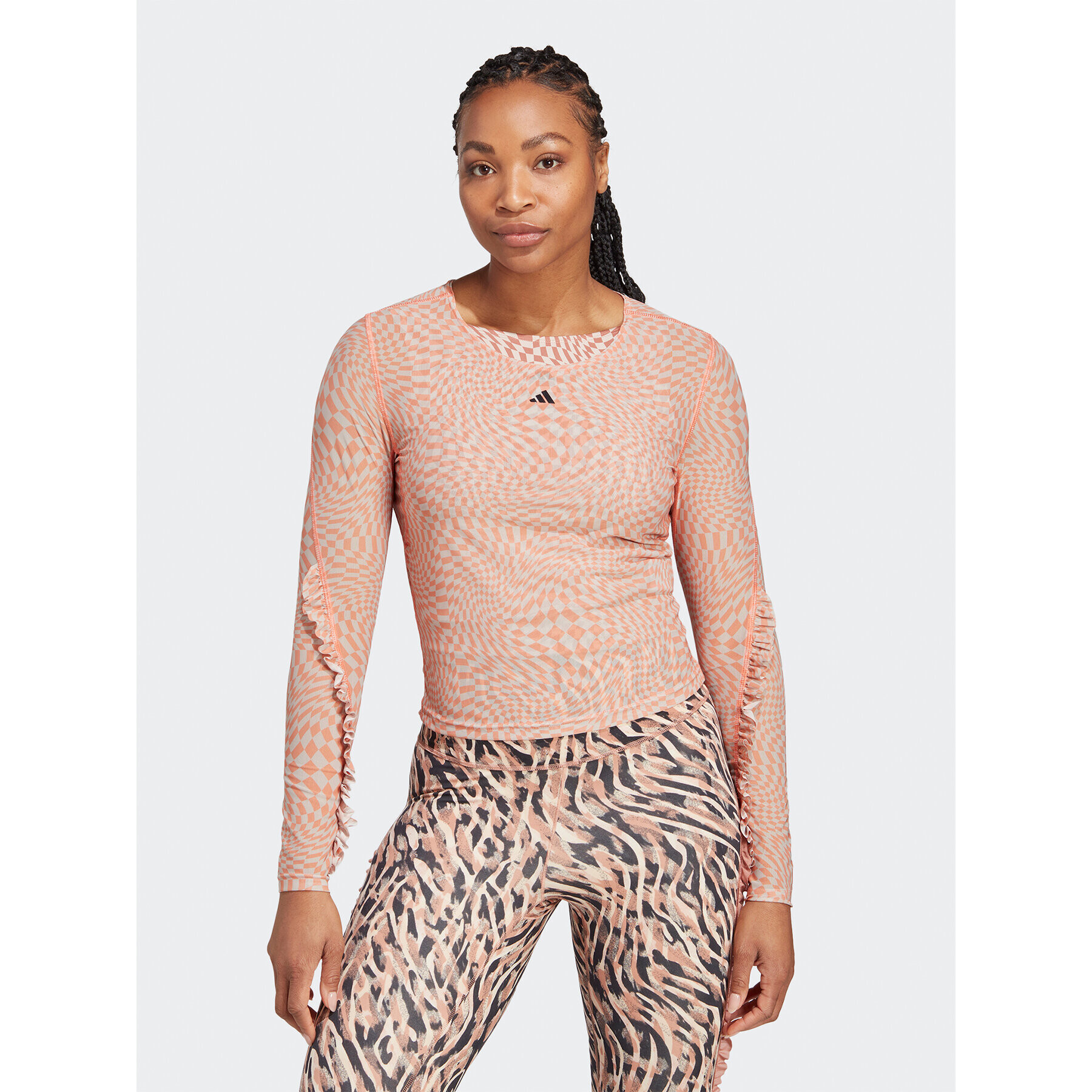 adidas Блуза Print Clash Long Sleeve Yoga Long-sleeve Top HT7324 Кафяв - Pepit.bg