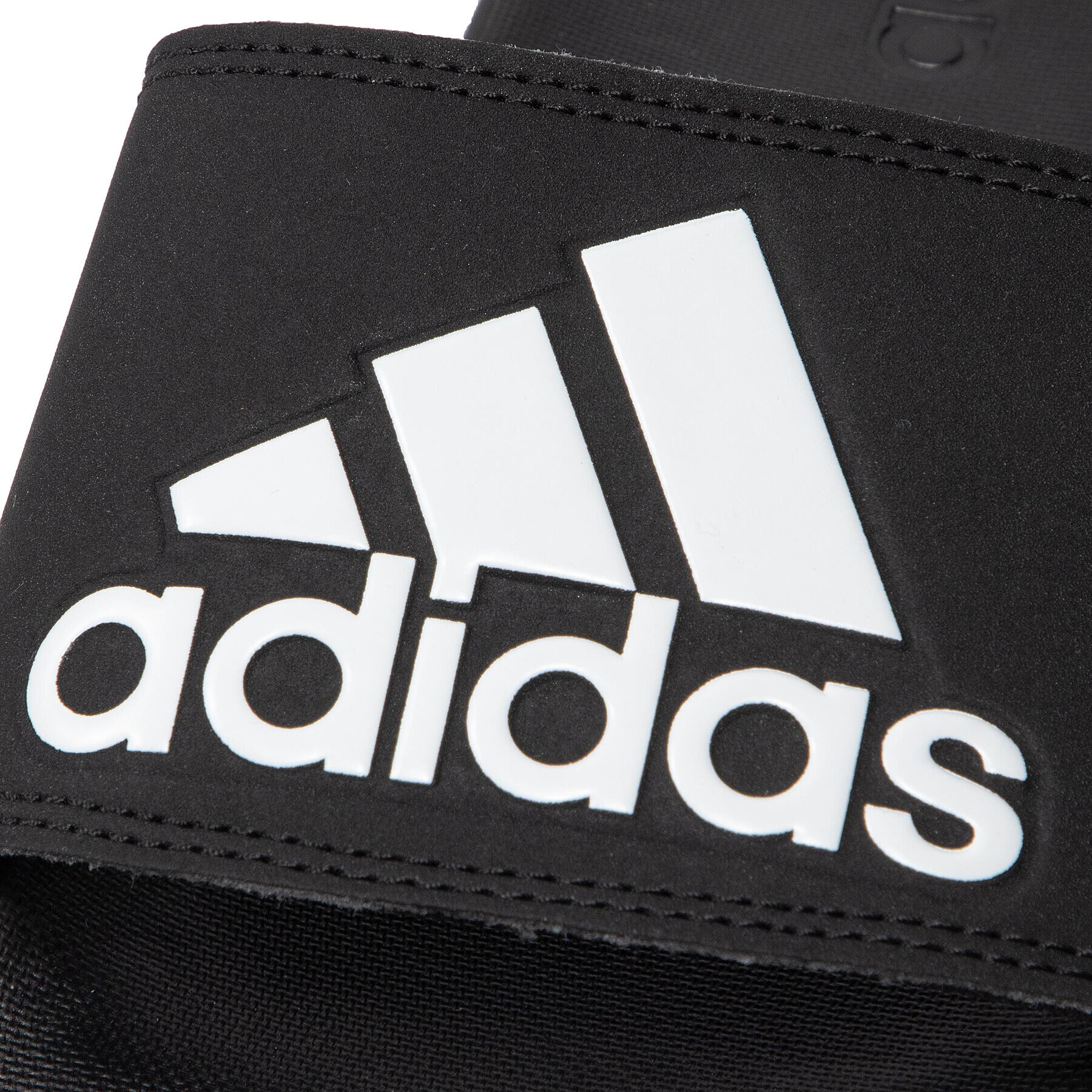 adidas Чехли adilatte Cf+ Logo CG3425 Черен - Pepit.bg