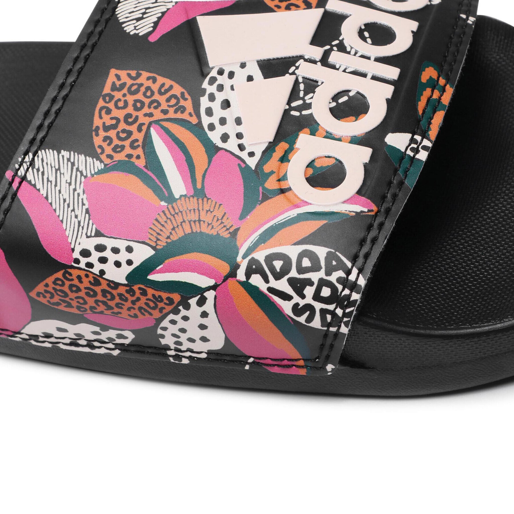 adidas Чехли adilette Comfort GZ2913 Цветен - Pepit.bg