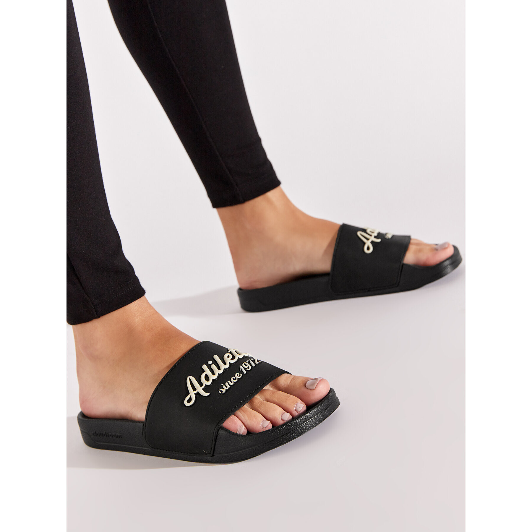 adidas Чехли adilette Shower GW8747 Черен - Pepit.bg