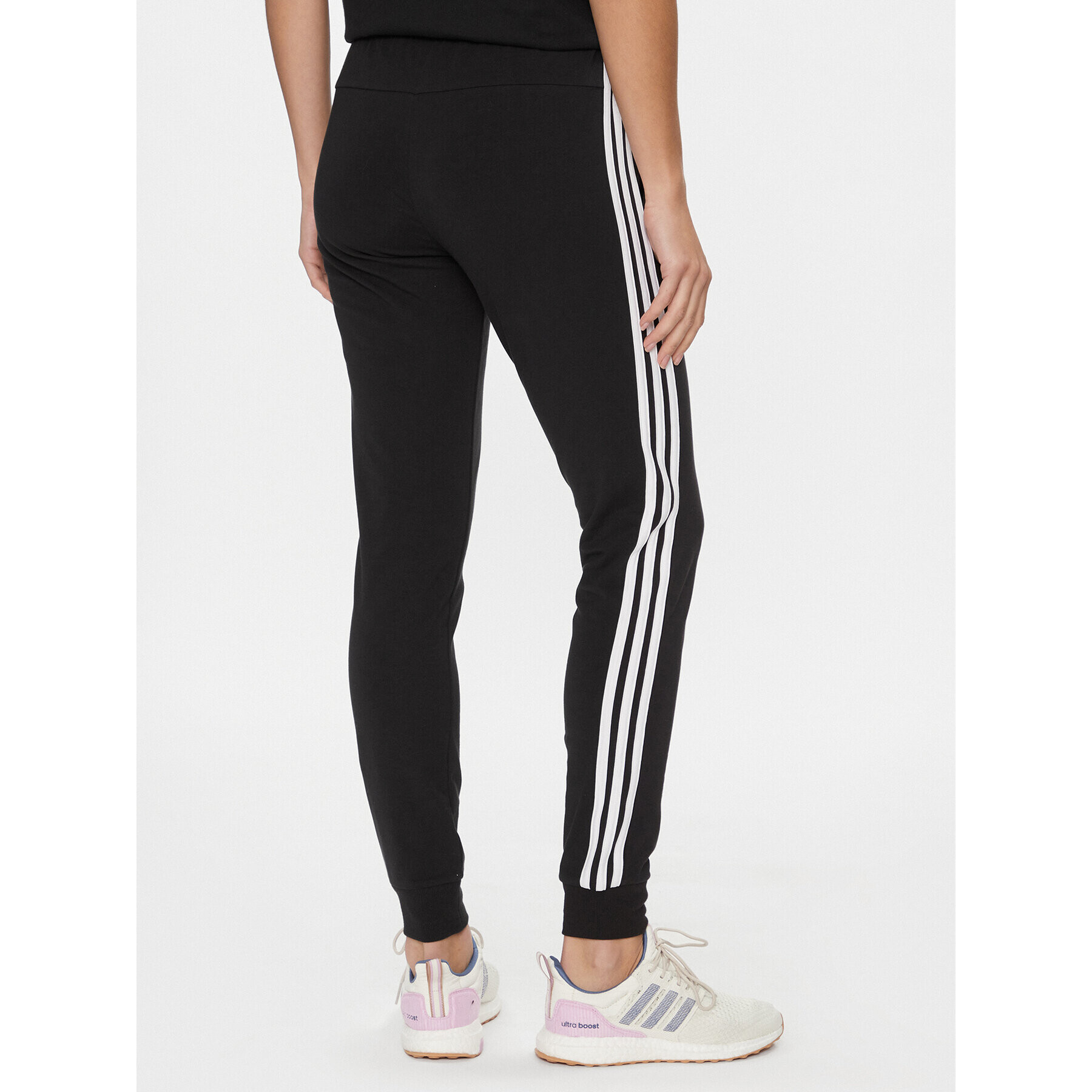 adidas Долнище анцуг 3-Stripes GM5542 Черен Slim Fit - Pepit.bg