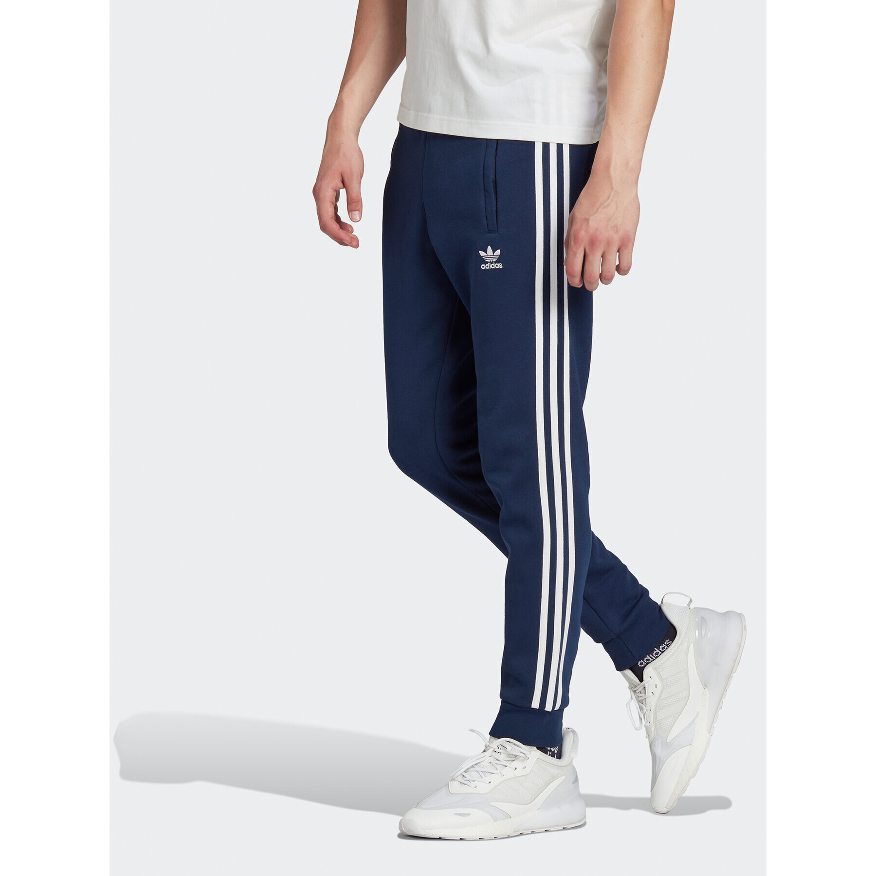 adidas Долнище анцуг adicolor Classics 3-Stripes IB1418 Тъмносин Slim Fit - Pepit.bg