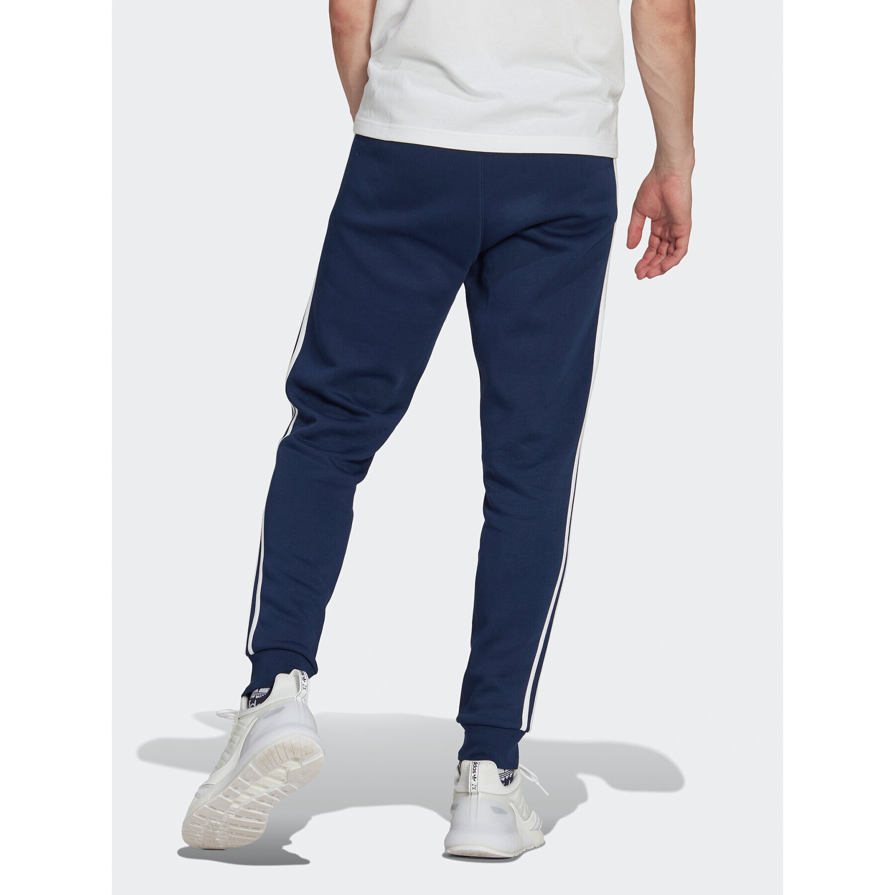 adidas Долнище анцуг adicolor Classics 3-Stripes IB1418 Тъмносин Slim Fit - Pepit.bg