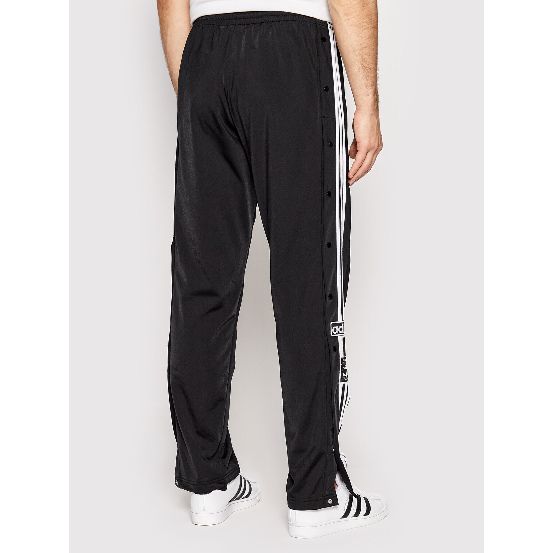 adidas Долнище анцуг adicolor Classics Adibreak HB9501 Черен Regular Fit - Pepit.bg