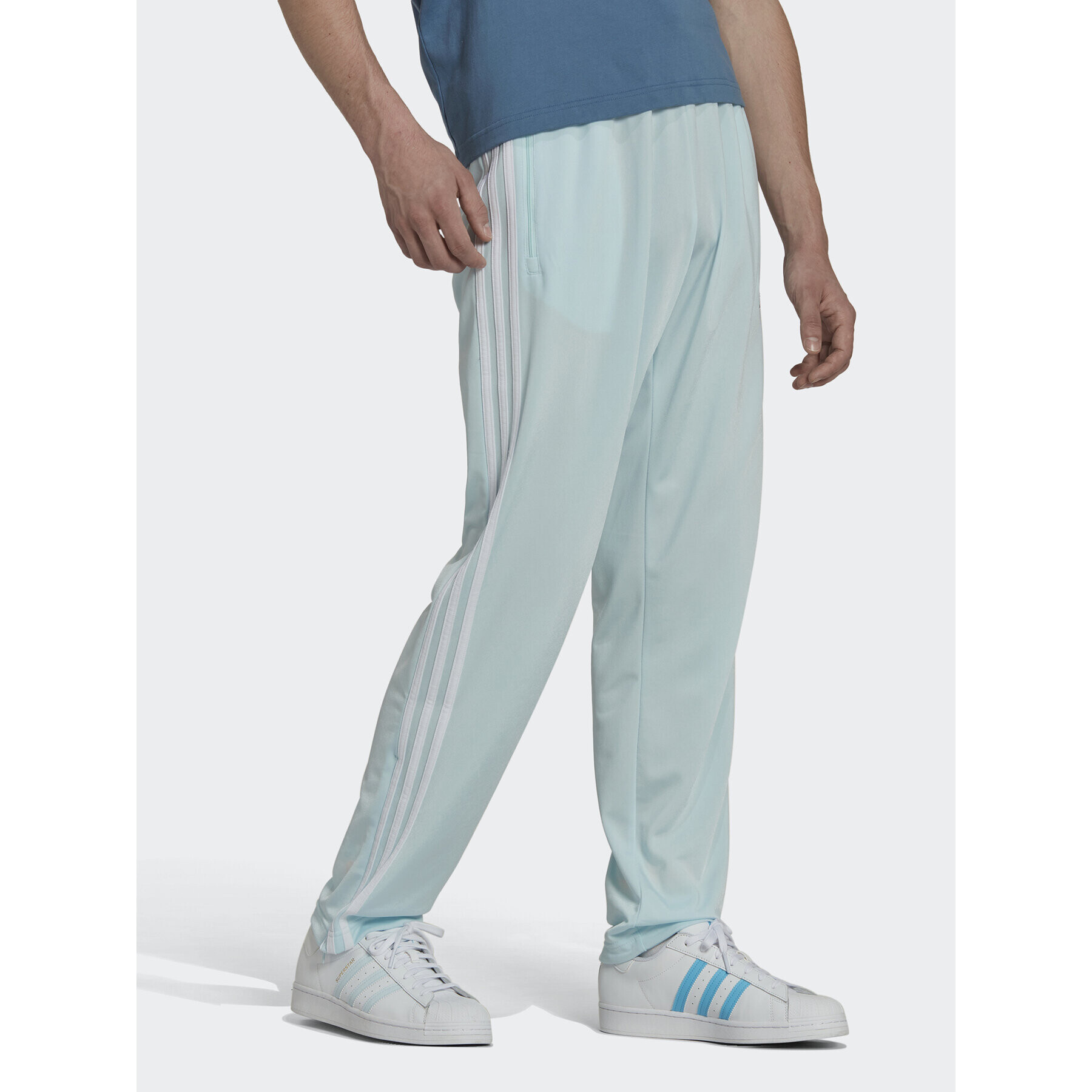 adidas Долнище анцуг adicolor Classics Firebird Primeblue HL9346 Син Regular Fit - Pepit.bg