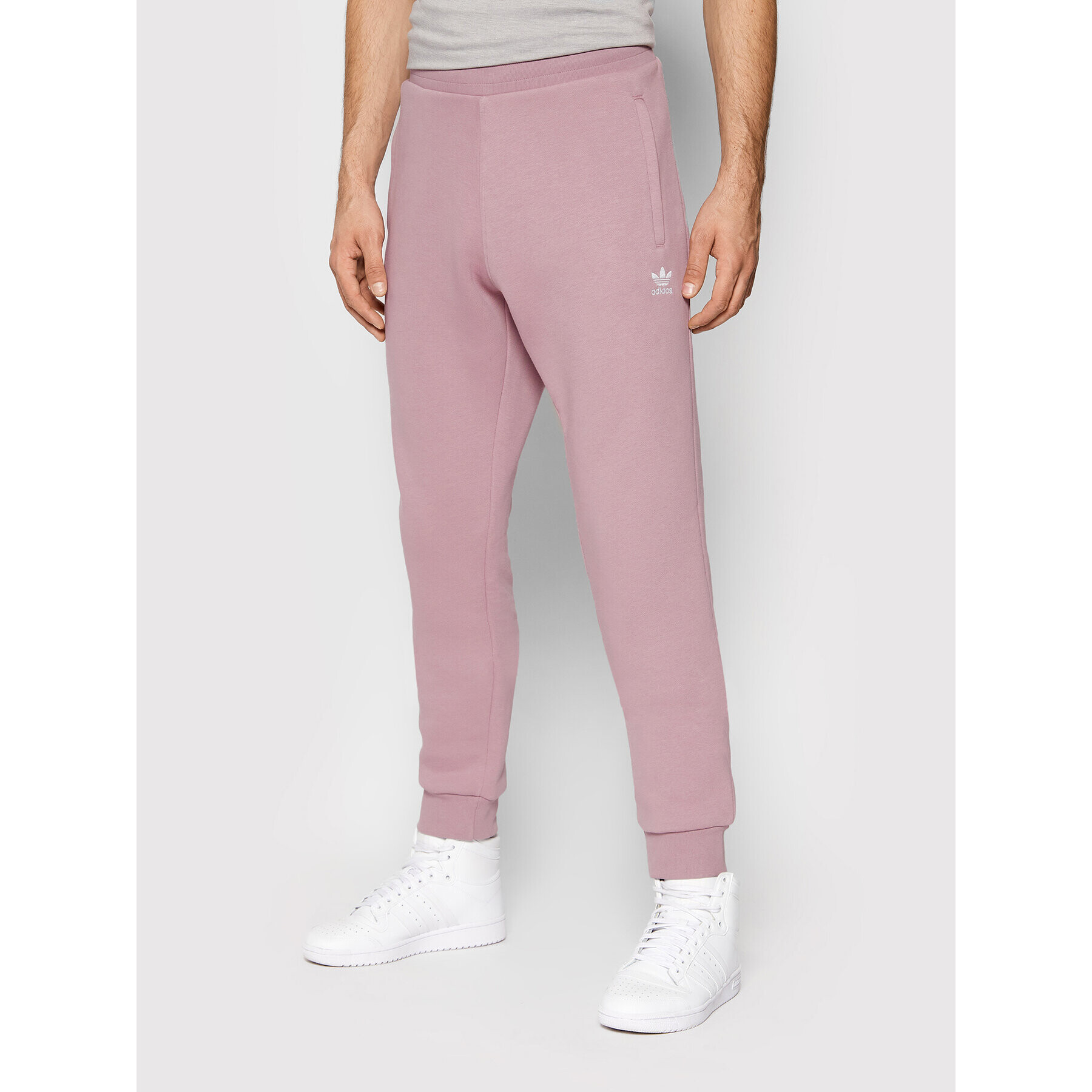 adidas Долнище анцуг adicolor Essentials HE9411 Виолетов Slim Fit - Pepit.bg