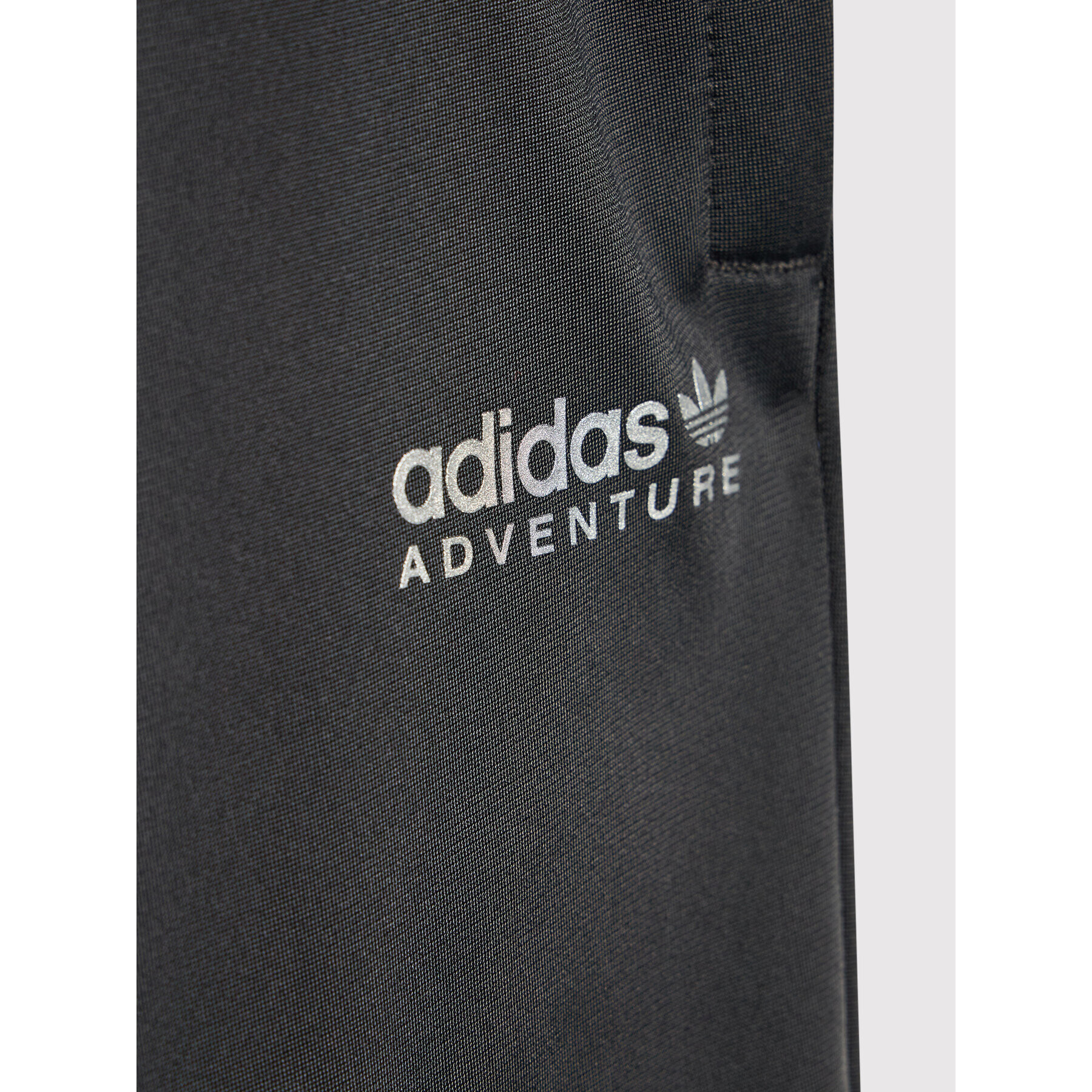 adidas Долнище анцуг Adventure HE2067 Черен Regular Fit - Pepit.bg