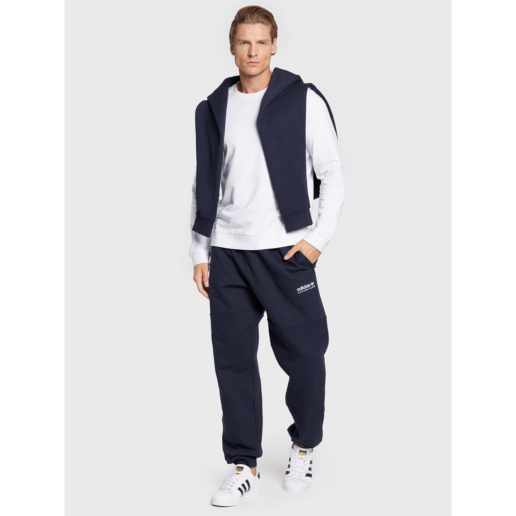 adidas Долнище анцуг Adventure HK5003 Тъмносин Regular Fit - Pepit.bg
