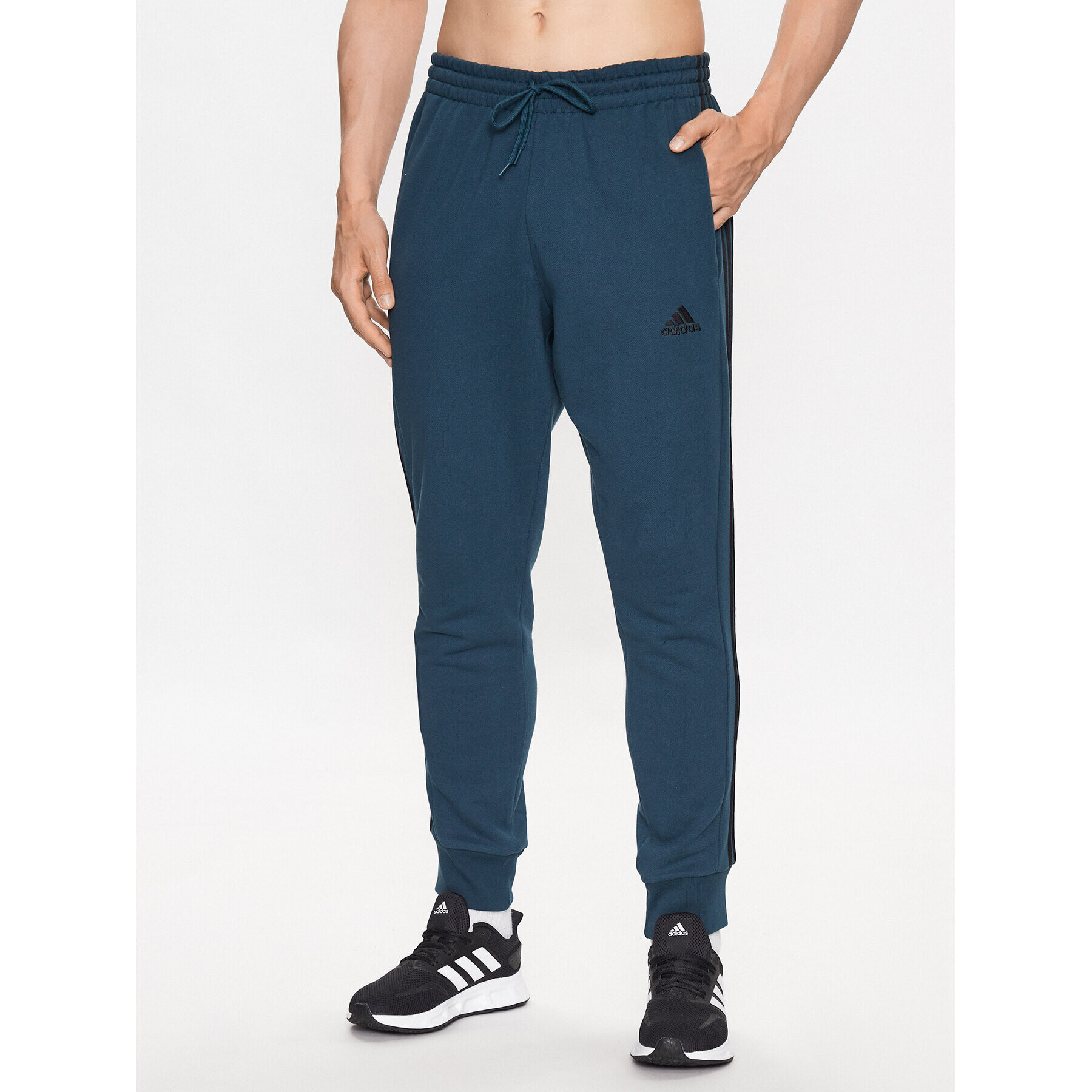 adidas Долнище анцуг Essentials French Terry Tapered Cuff 3-Stripes Joggers IJ8698 Електриков Regular Fit - Pepit.bg