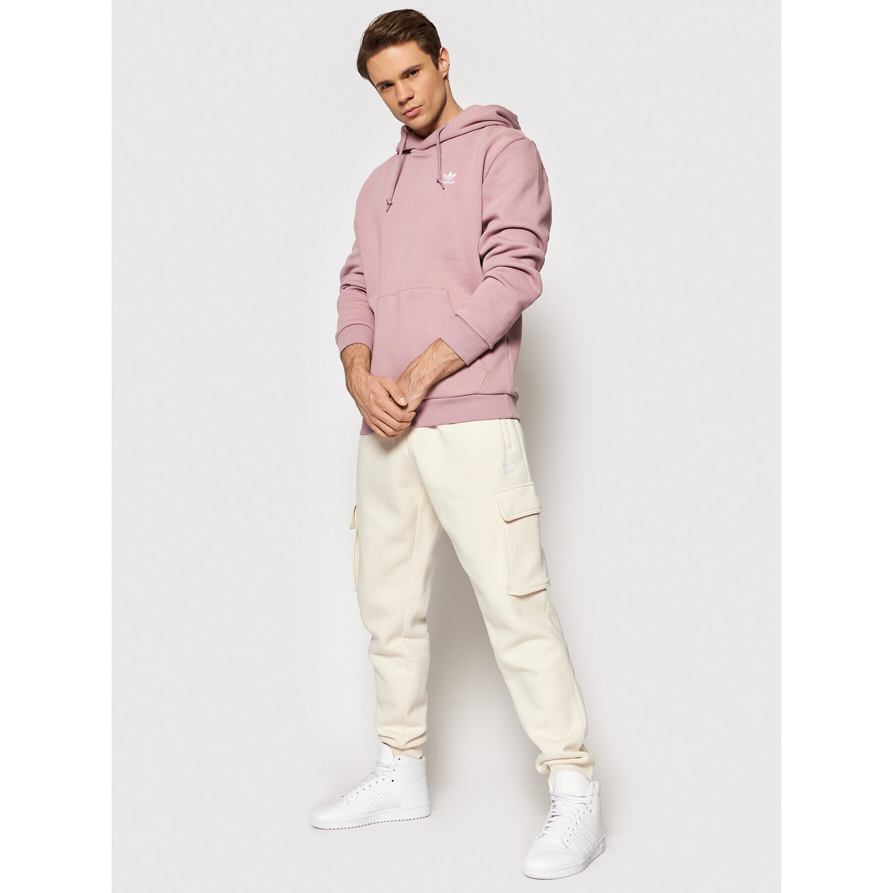 adidas Долнище анцуг Essentials HE6991 Бежов Regular Fit - Pepit.bg