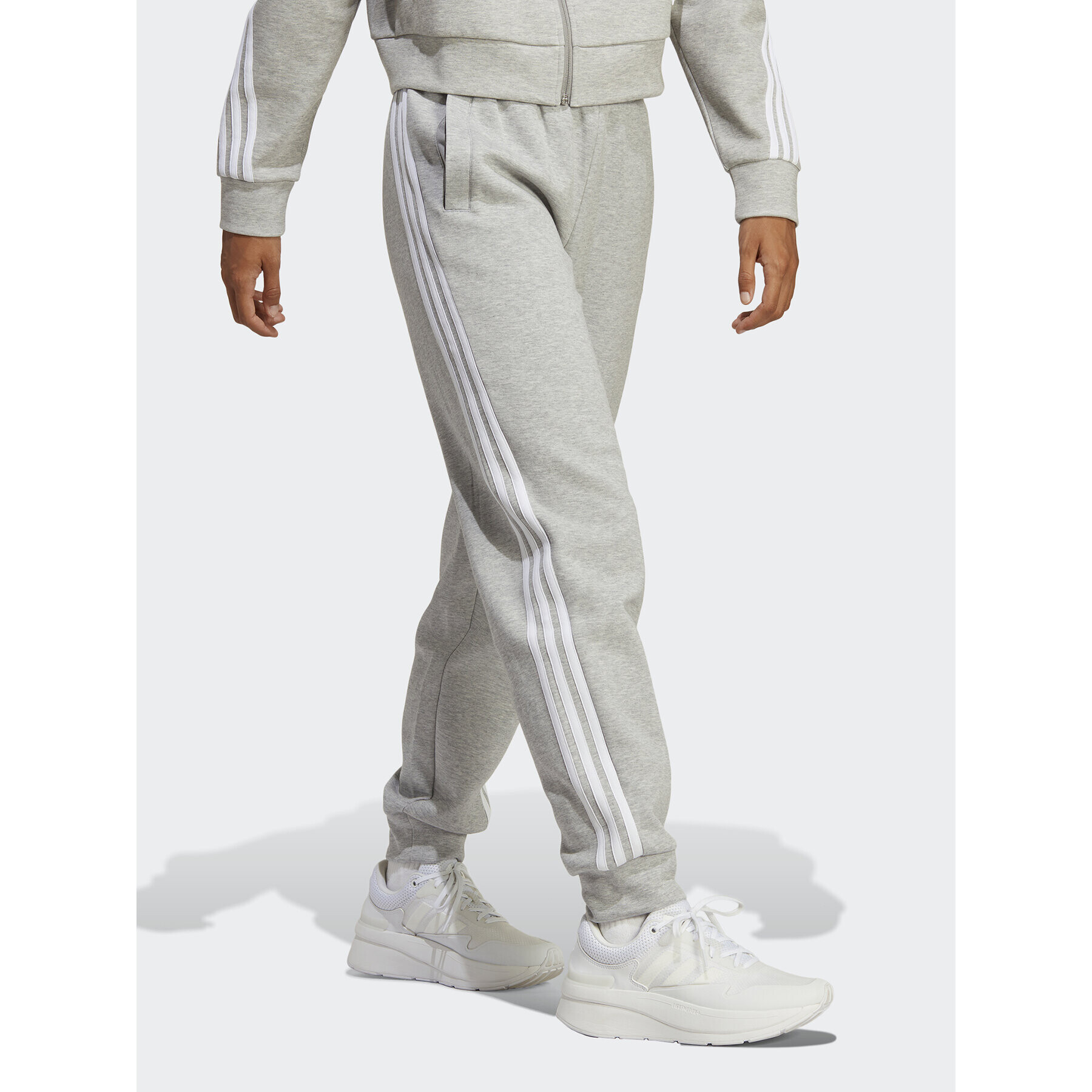 adidas Долнище анцуг Future Icons 3-Stripes IB8531 Сив Regular Fit - Pepit.bg