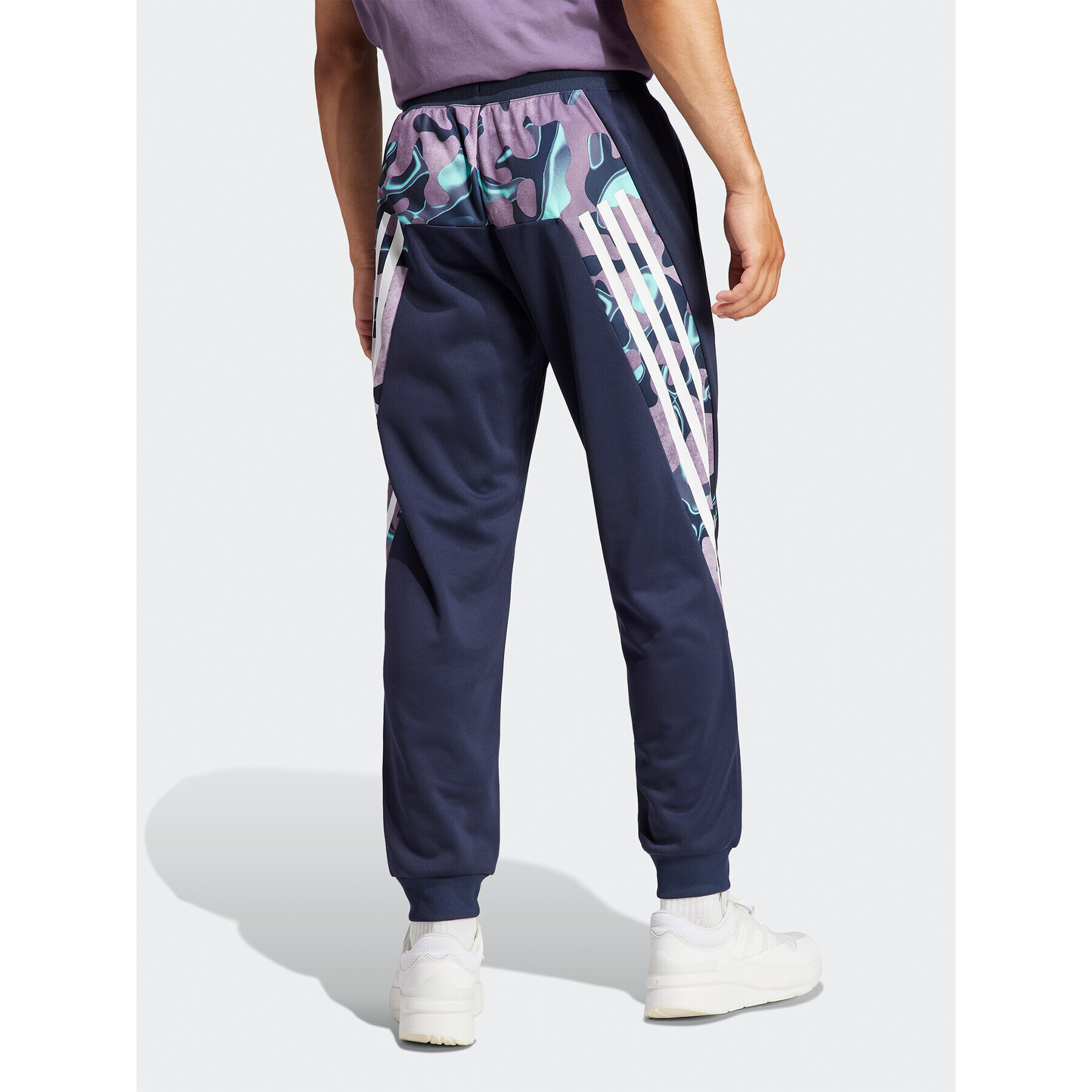 adidas Долнище анцуг Future Icons Allover Print IJ8853 Тъмносин Regular Fit - Pepit.bg