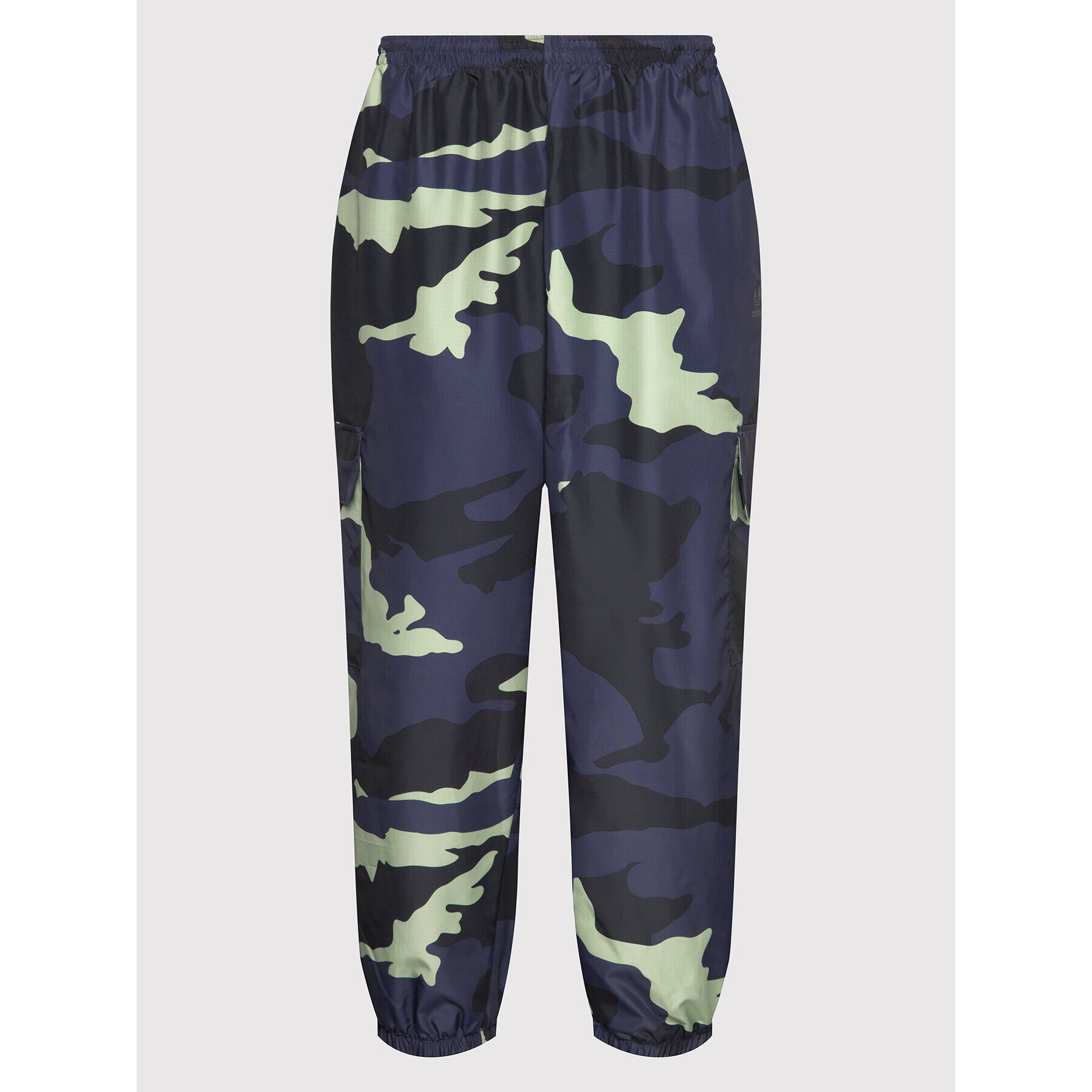 adidas Долнище анцуг Graphics Camo HF4883 Цветен Loose Fit - Pepit.bg