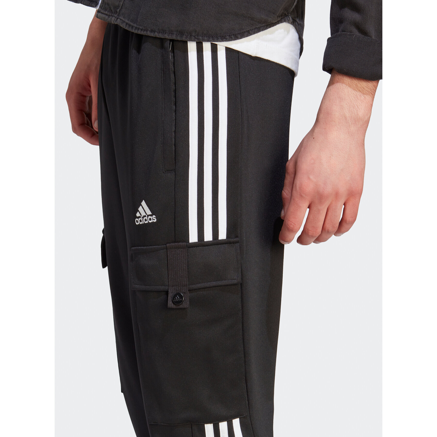 adidas Долнище анцуг IA3067 Черен Regular Fit - Pepit.bg