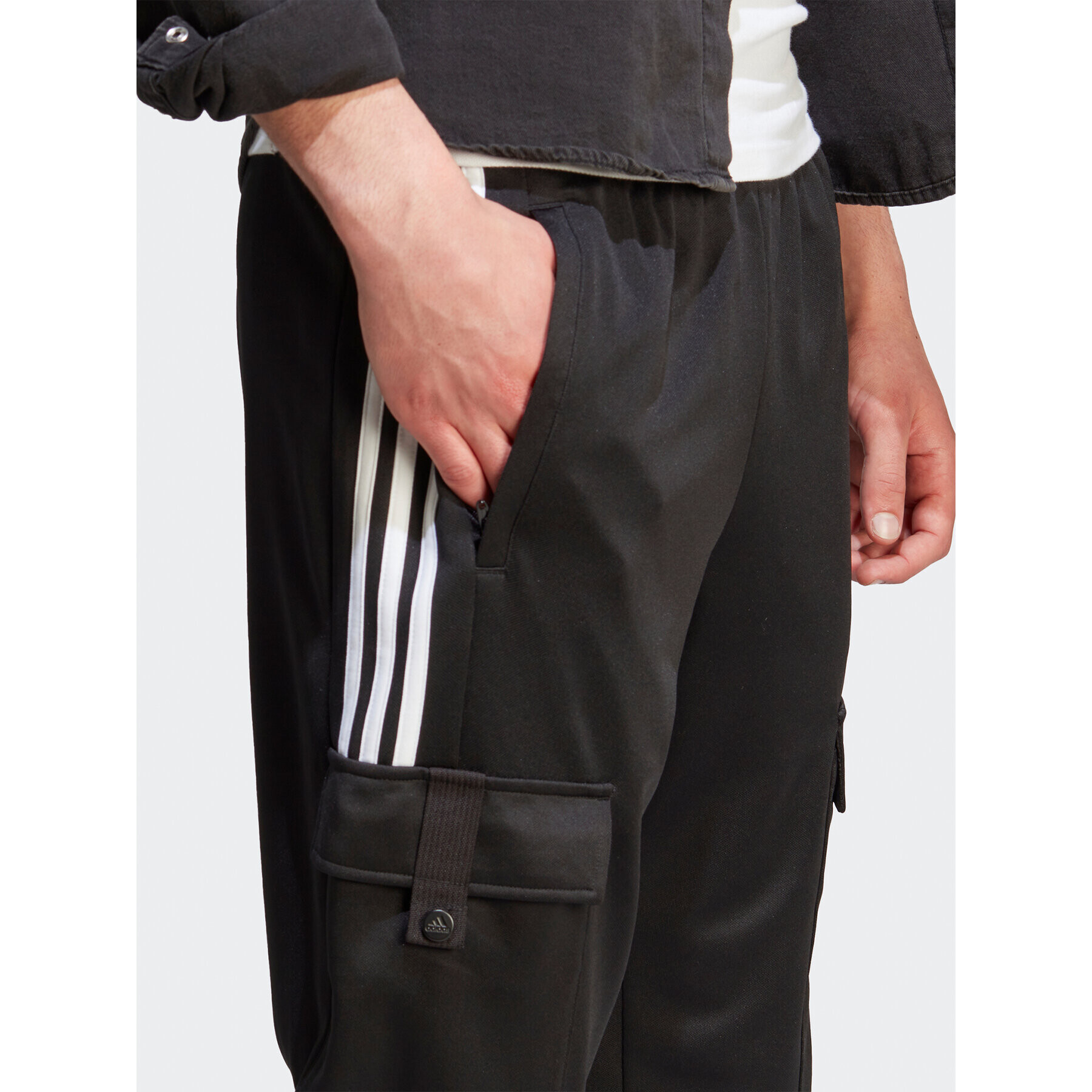 adidas Долнище анцуг IA3067 Черен Regular Fit - Pepit.bg