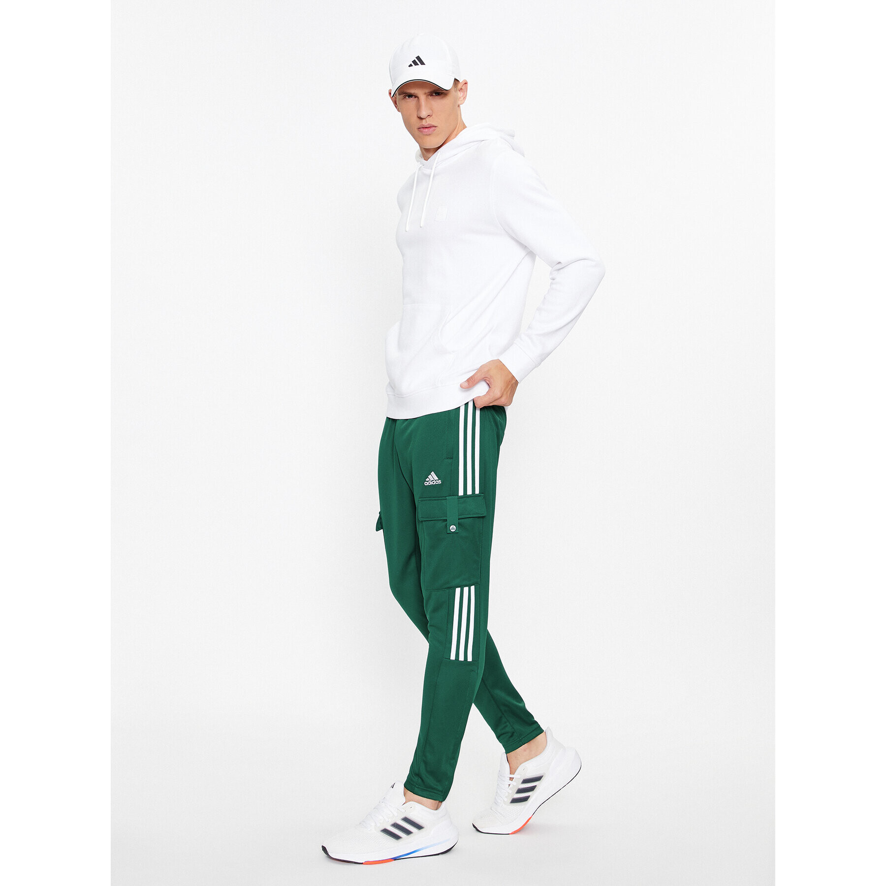 adidas Долнище анцуг IM2918 Зелен Regular Fit - Pepit.bg