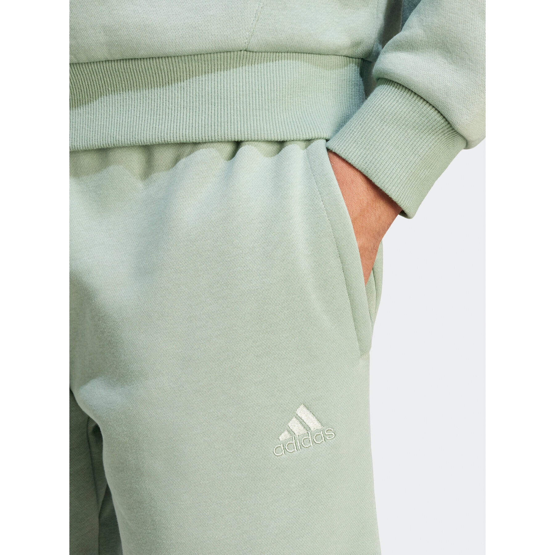 adidas Долнище анцуг IR8361 Зелен Regular Fit - Pepit.bg