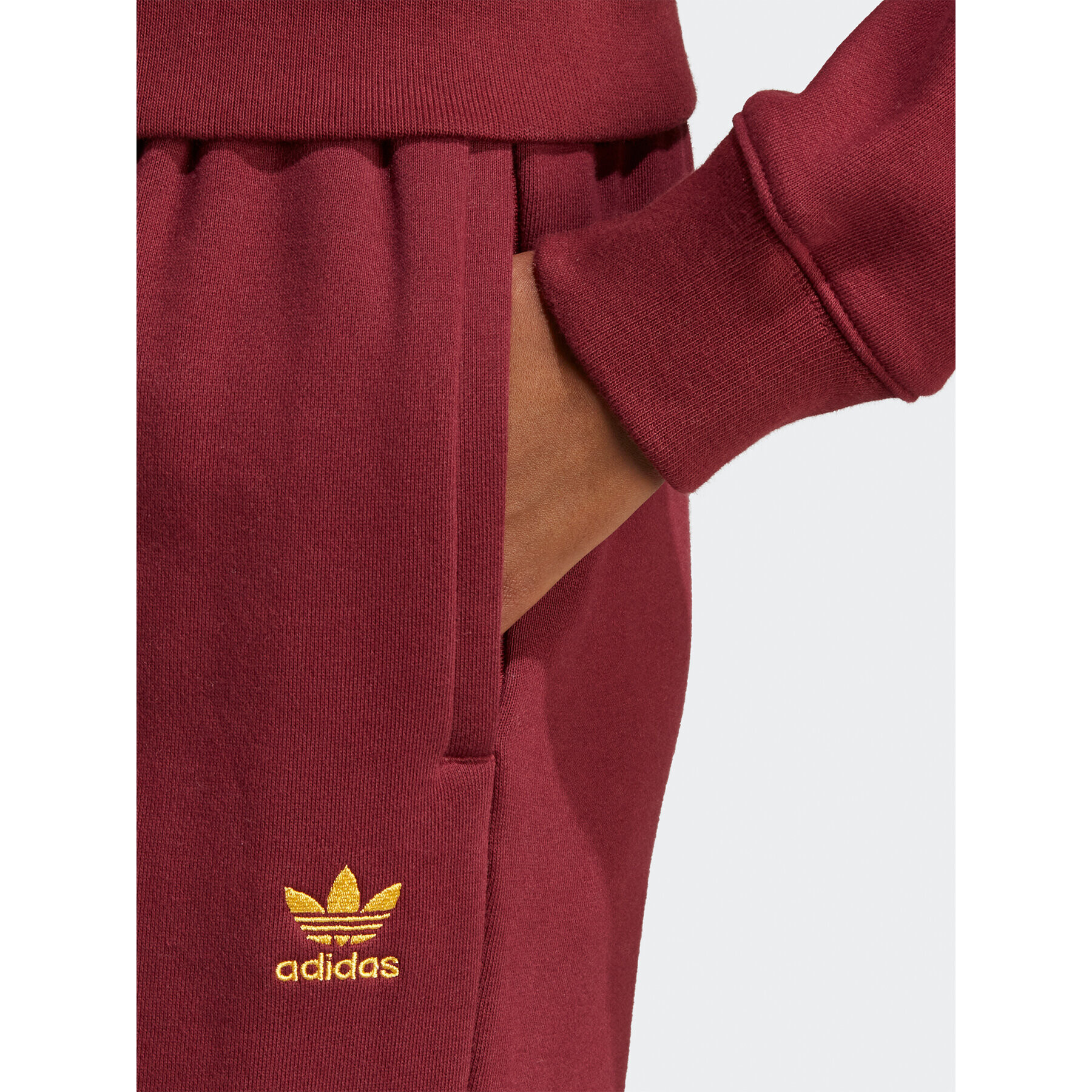 adidas Долнище анцуг Joggers IC6035 Червен Slim Fit - Pepit.bg