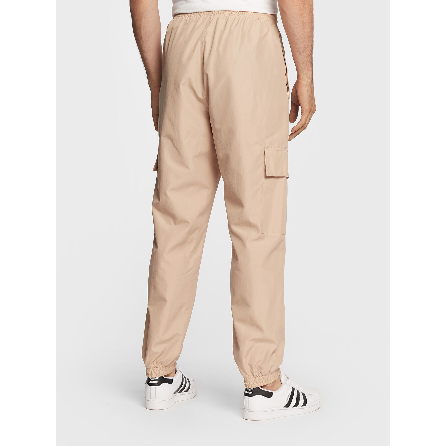 adidas Долнище анцуг Ozworld HL9251 Бежов Regular Fit - Pepit.bg