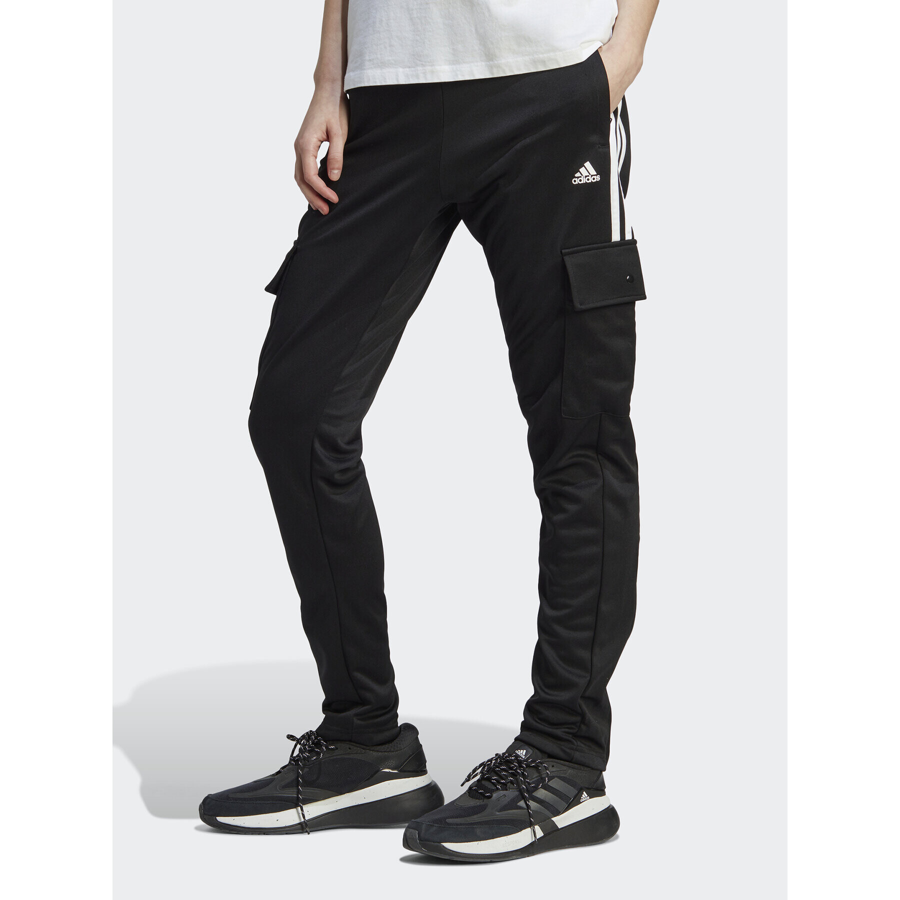 adidas Долнище анцуг Tiro Cargo IA3034 Черен Regular Fit - Pepit.bg
