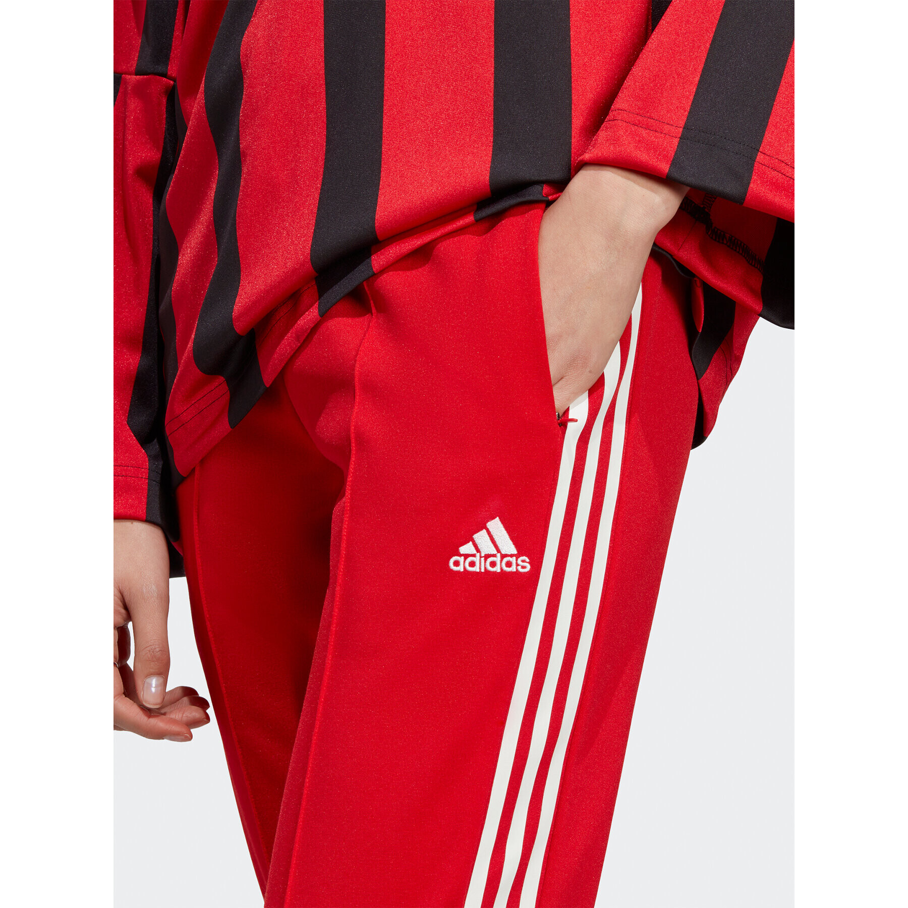 adidas Долнище анцуг Tiro Suit Up Lifestyle Track Pant IC6679 Червен Regular Fit - Pepit.bg