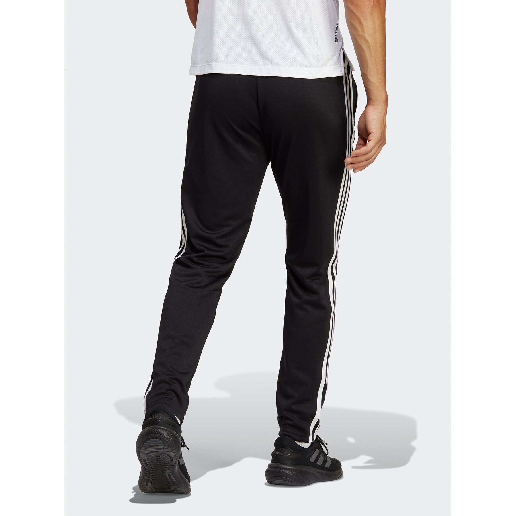 adidas Долнище анцуг Train Essentials 3-Stripes Training IB8168 Черен Regular Fit - Pepit.bg