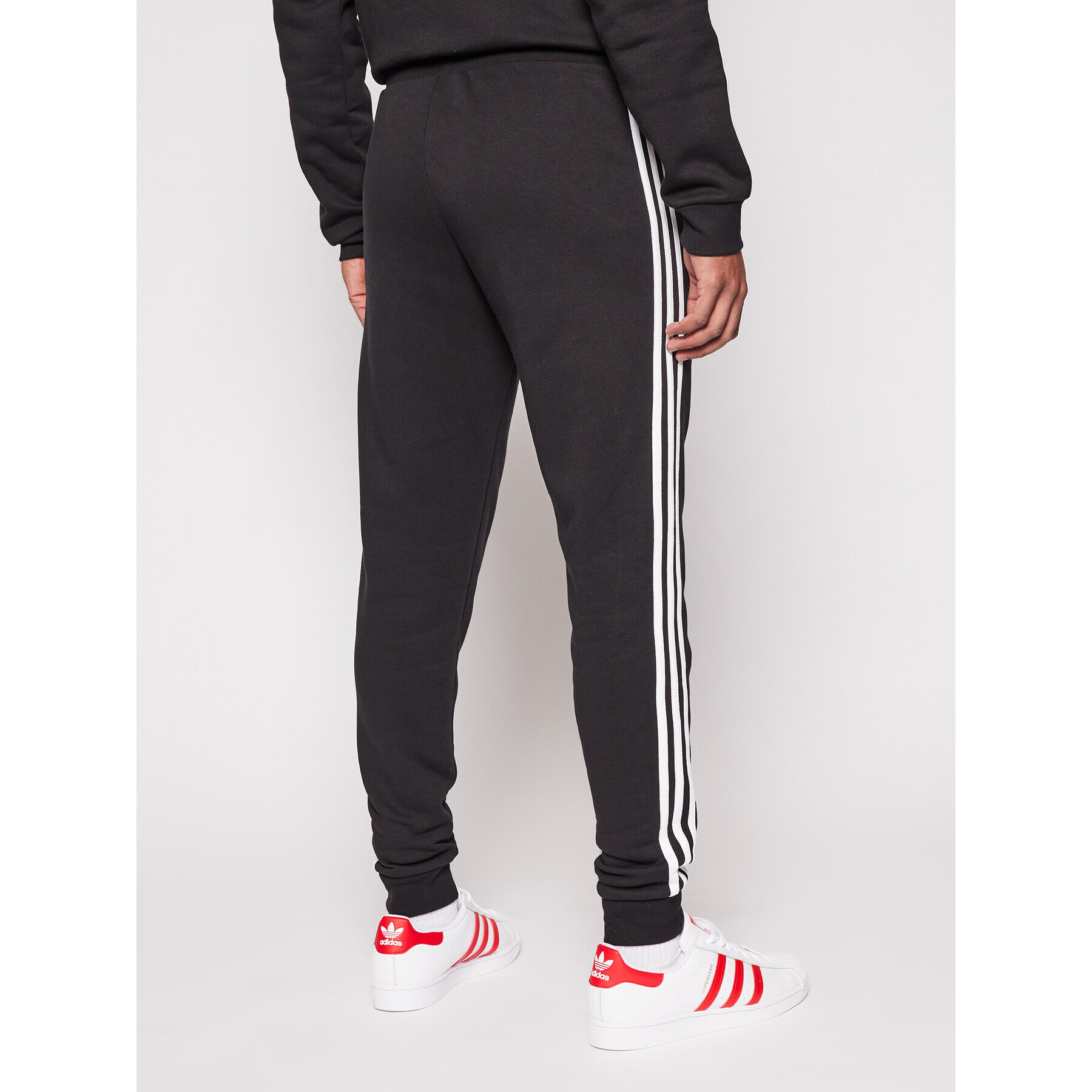 adidas Долнище анцуг 3-Stripes GN3458 Черен Fitted Fit - Pepit.bg