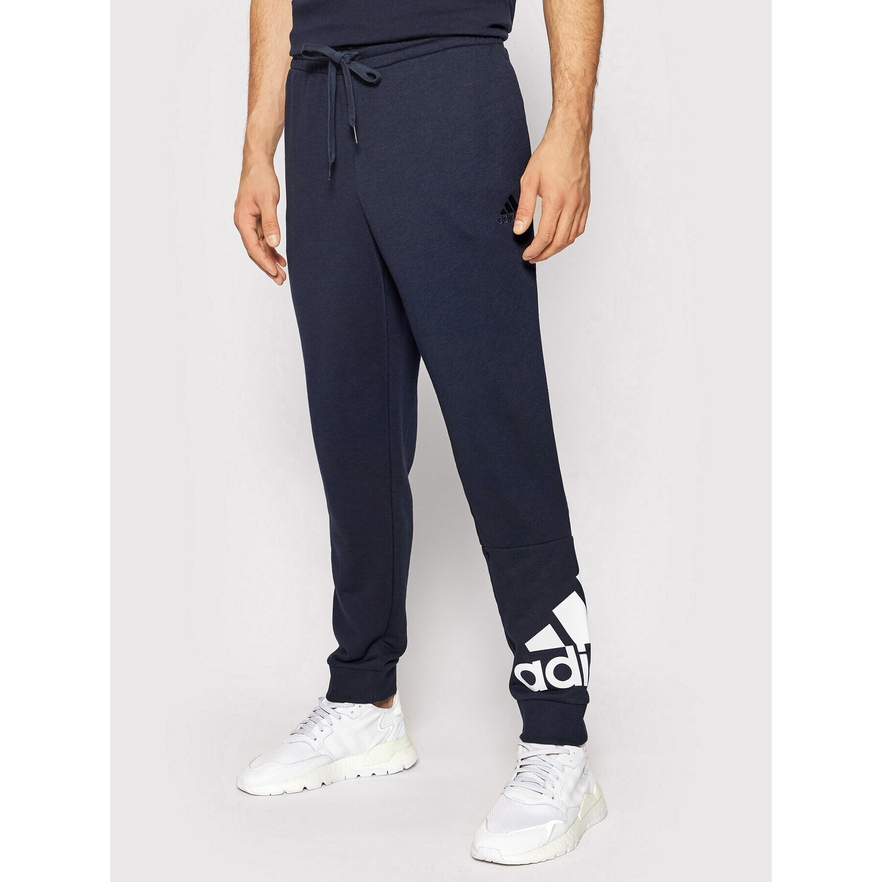 adidas Долнище анцуг Essentials GK8979 Тъмносин Regular Fit - Pepit.bg