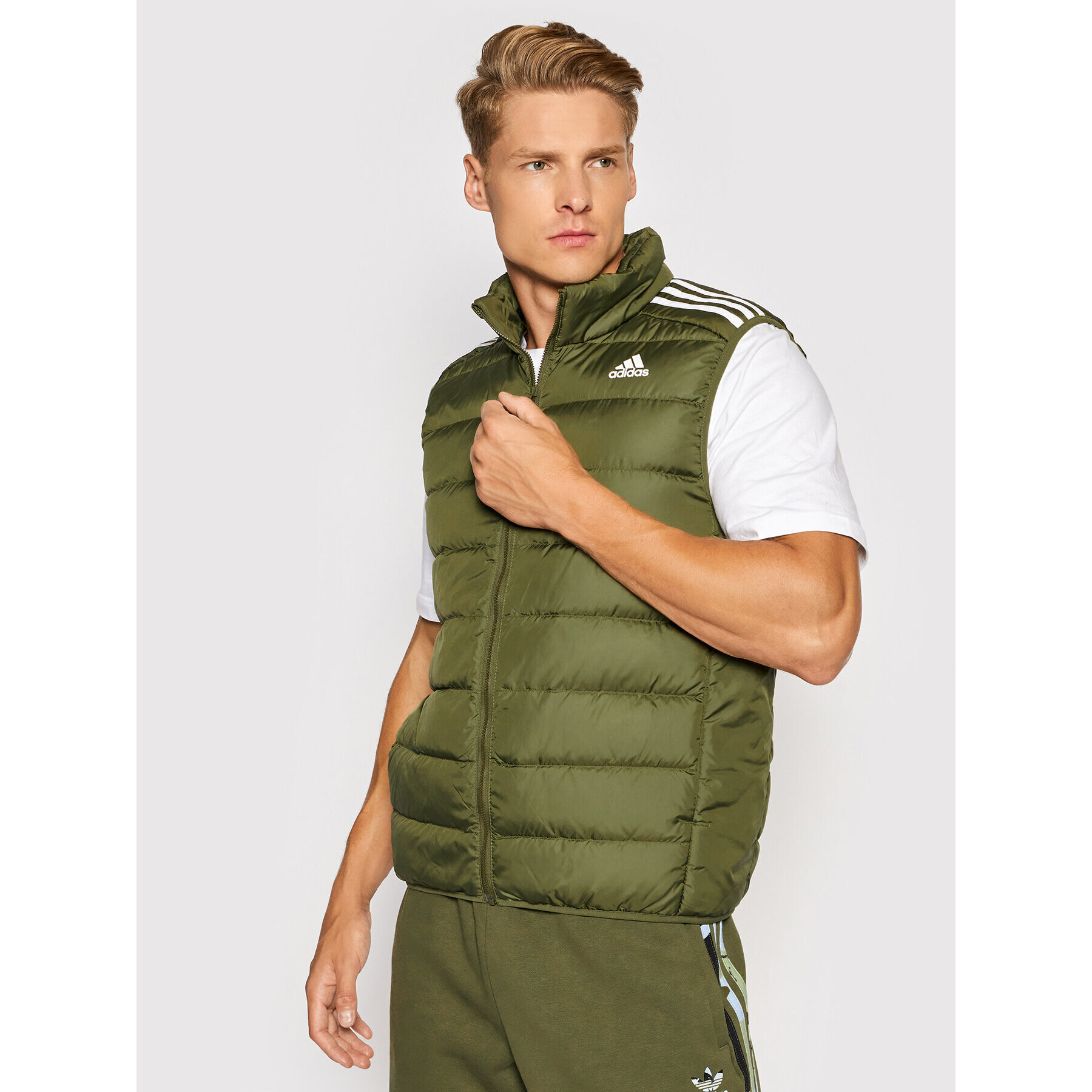 adidas Елек Essentials GT9130 Зелен Slim Fit - Pepit.bg