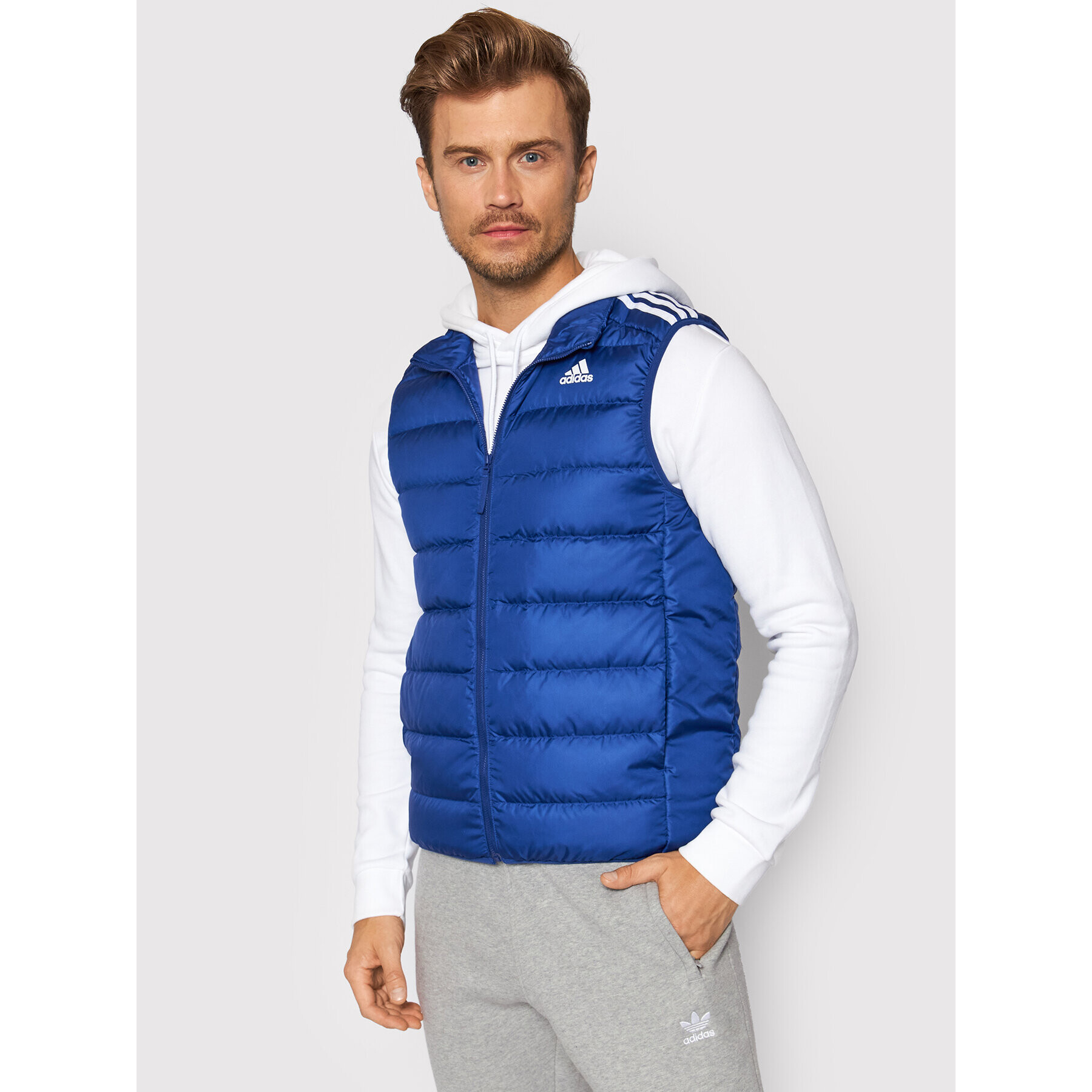 adidas Елек Essentials GT9136 Тъмносин Regular Fit - Pepit.bg