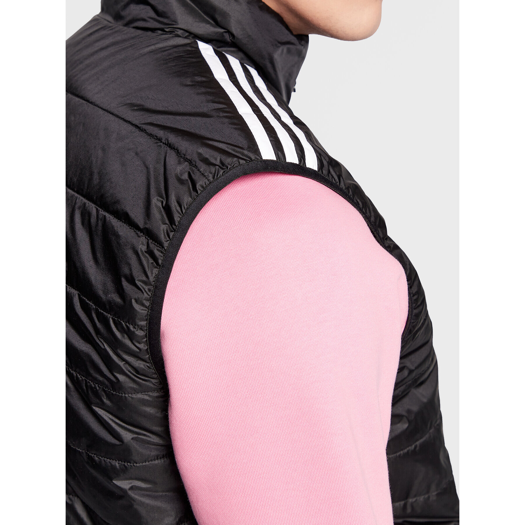 adidas Елек Stand Collar HL9217 Черен Regular Fit - Pepit.bg