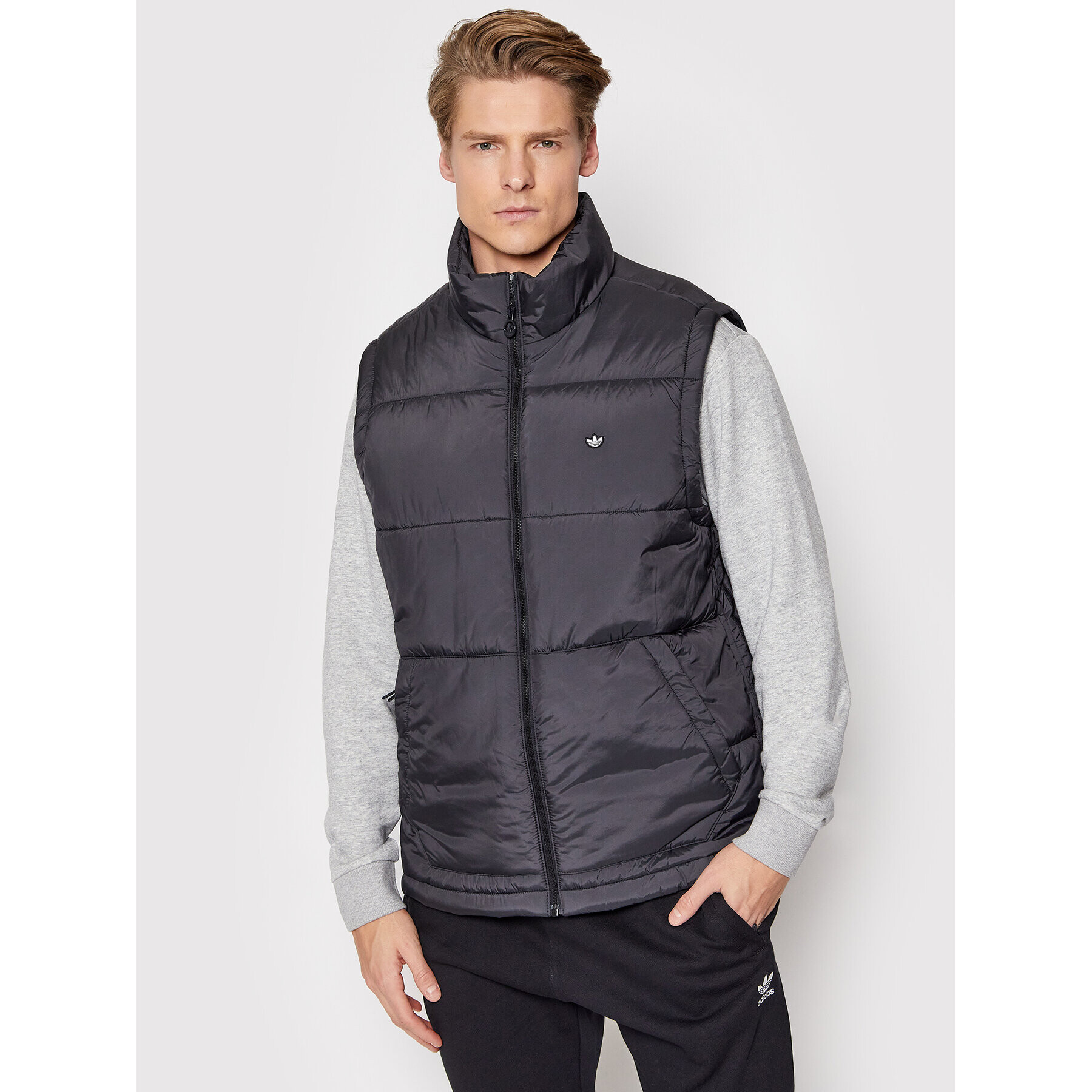 adidas Елек Stand-Up Collar H13558 Черен Regular Fit - Pepit.bg