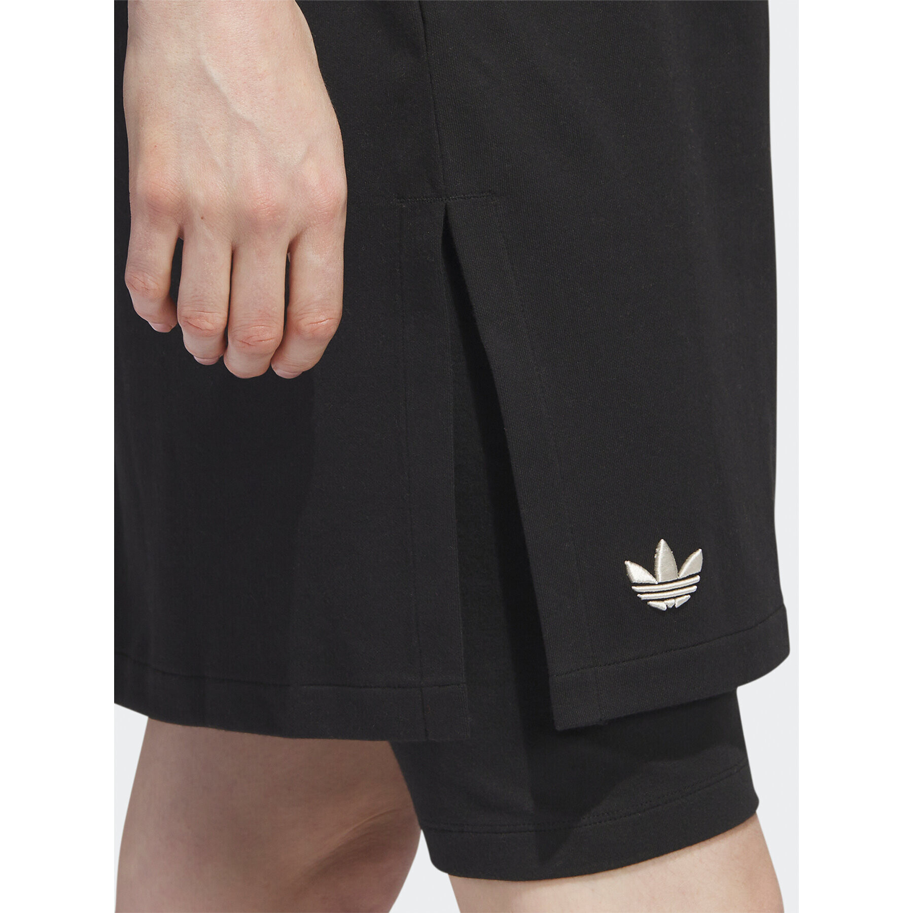 adidas Ежедневна рокля adicolor Neuclassics IB7309 Черен Loose Fit - Pepit.bg