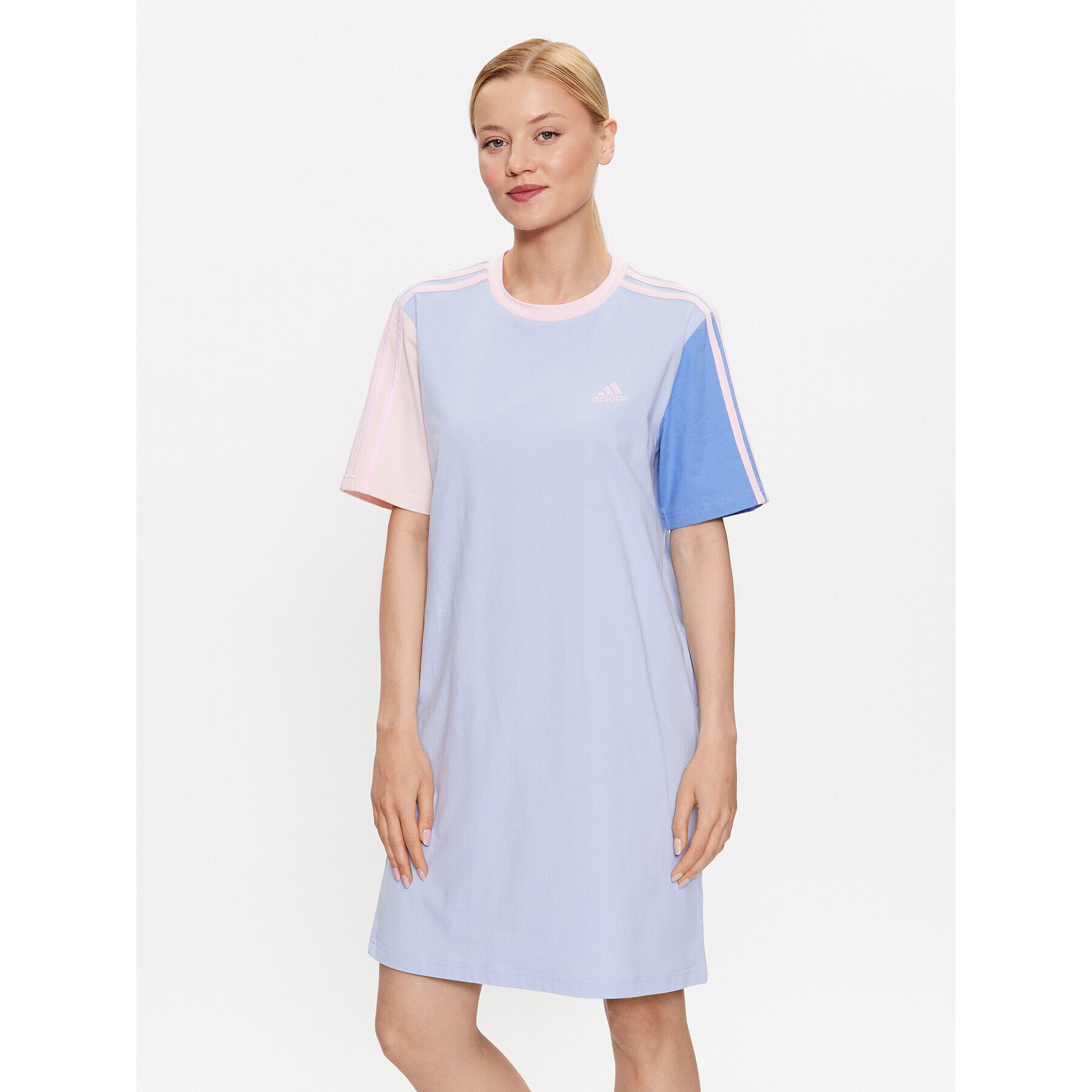 adidas Ежедневна рокля Essentials 3-Stripes Single Jersey Boyfriend Tee Dress IC1460 Син Loose Fit - Pepit.bg