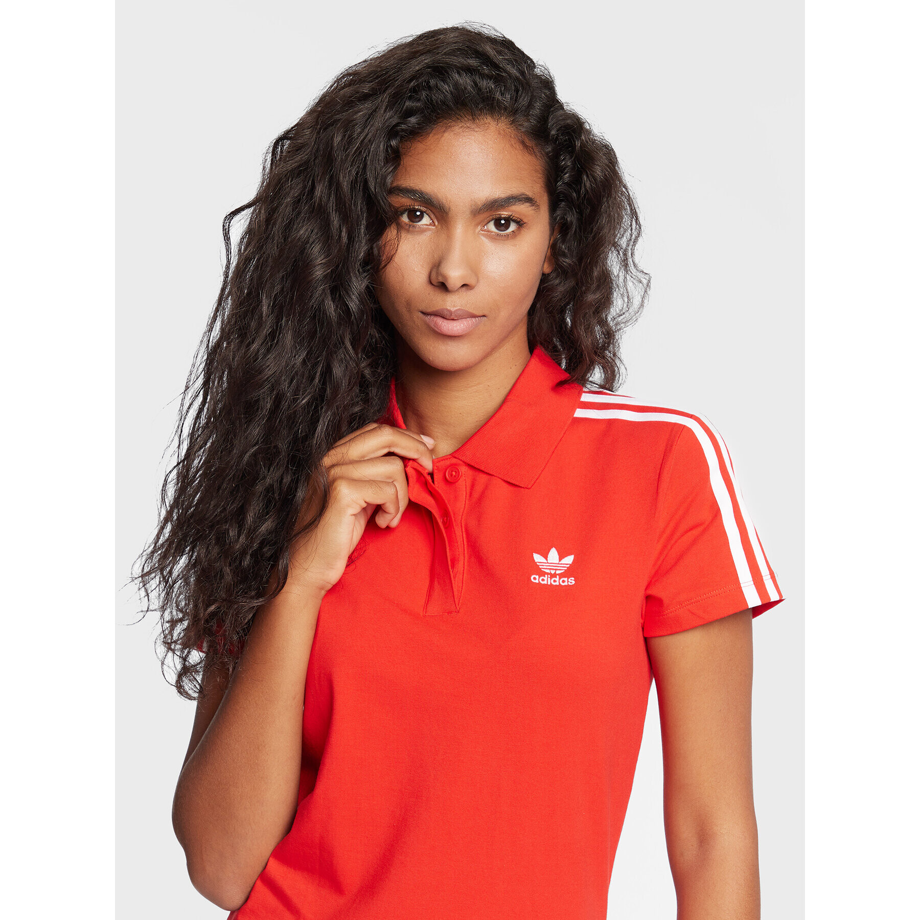 adidas Ежедневна рокля adicolor Classics HM2163 Червен Slim Fit - Pepit.bg