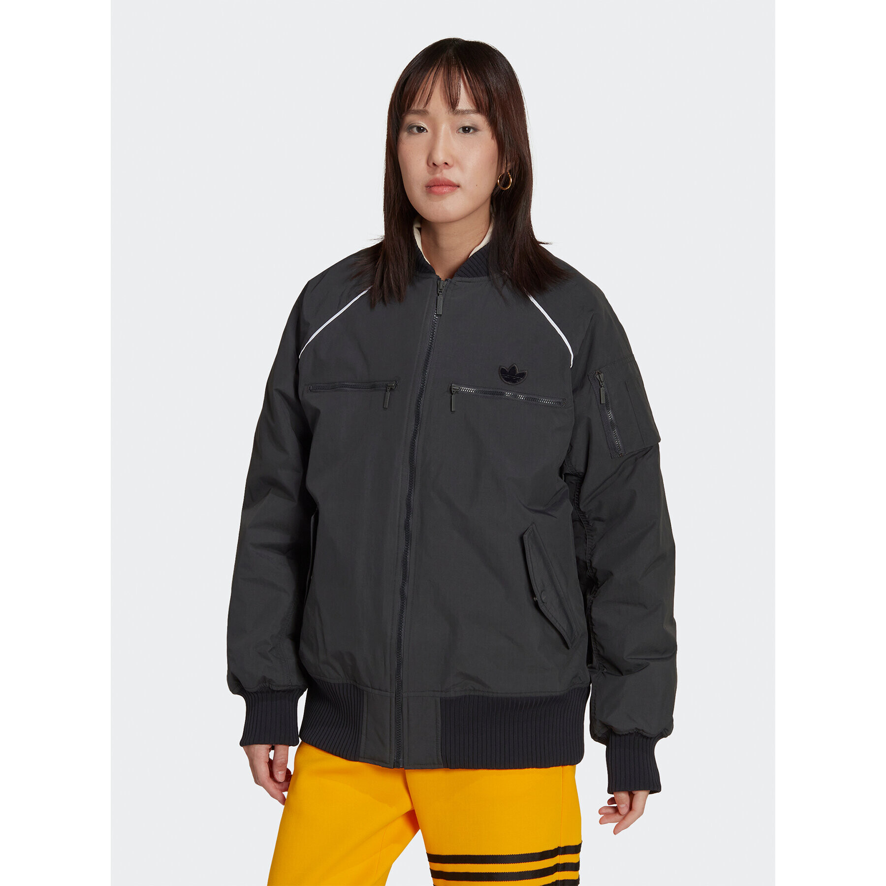 adidas Яке бомбър HK5233 Сив Oversize - Pepit.bg