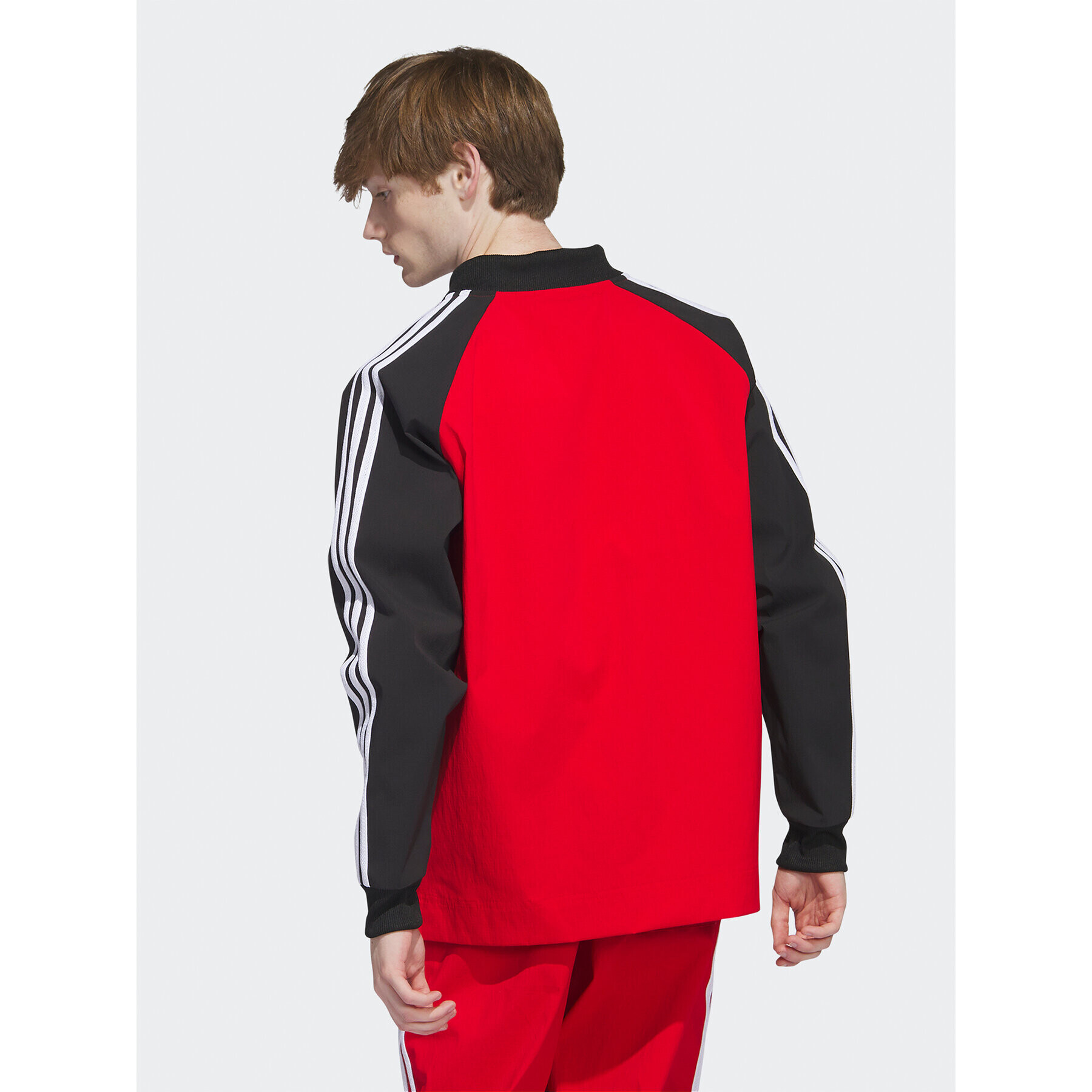adidas Яке бомбър IC5542 Червен Regular Fit - Pepit.bg