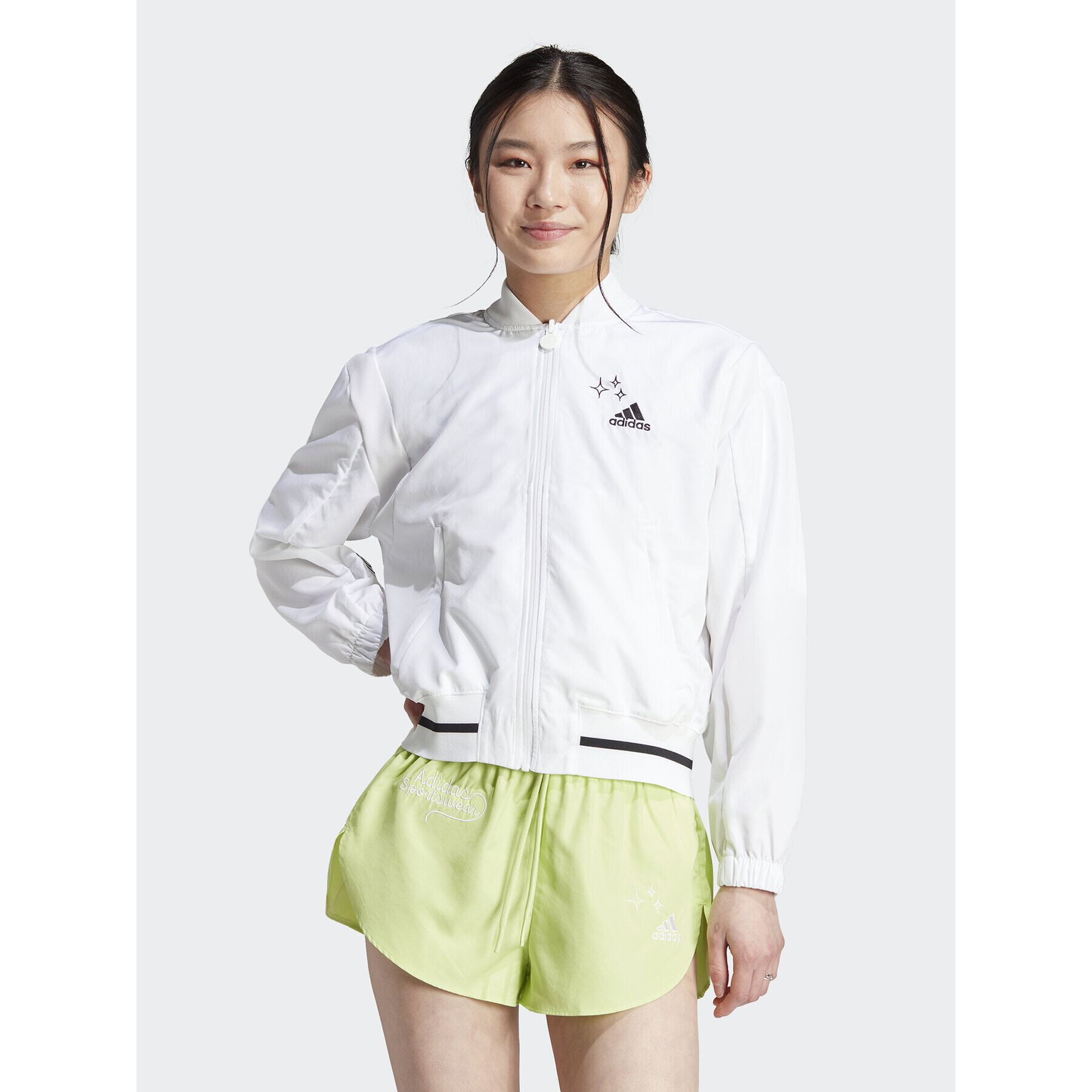 adidas Яке бомбър Scribble IA3137 Бял Loose Fit - Pepit.bg