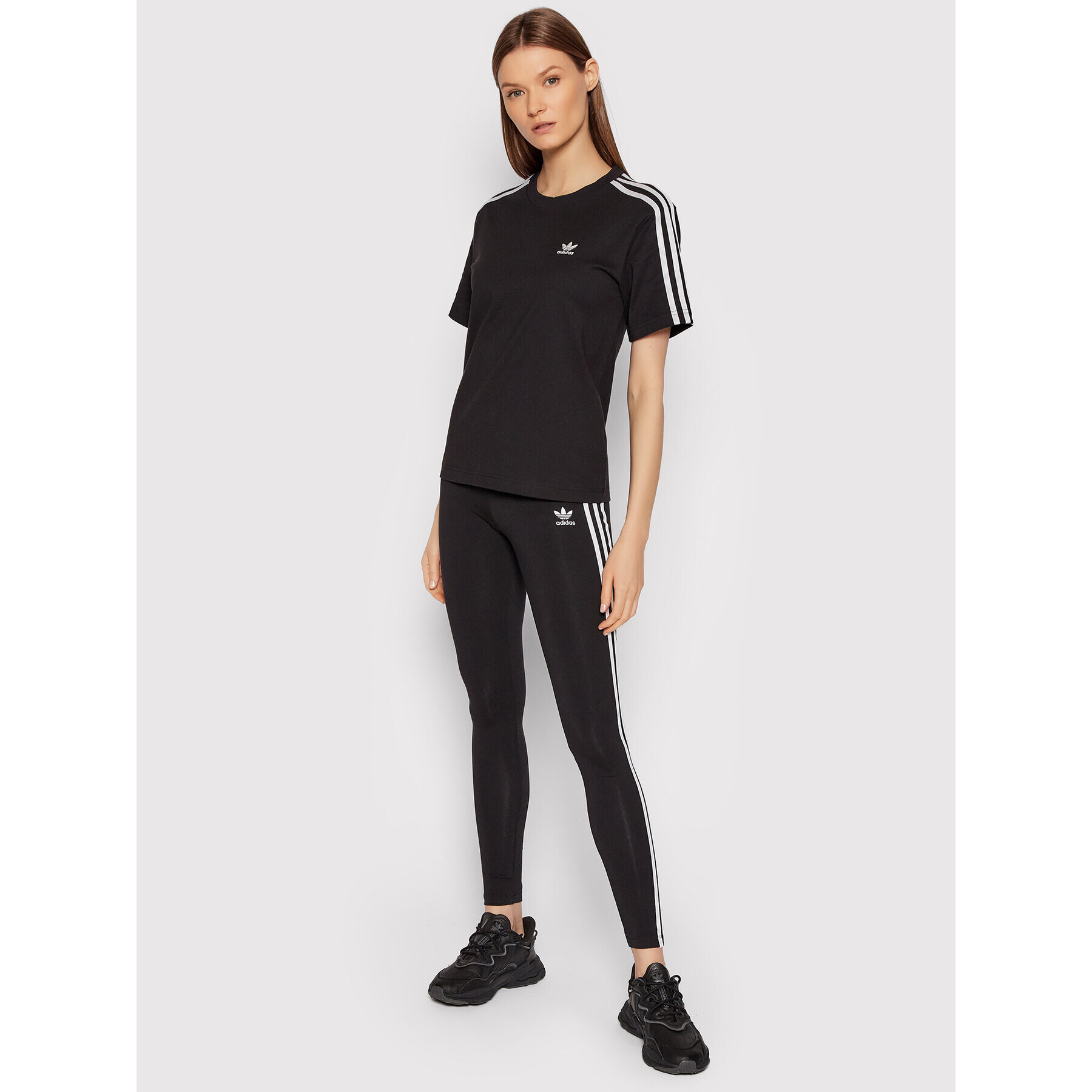 adidas Клин adicolor Classics 3-Stripes HD2350 Черен Tight Fit - Pepit.bg