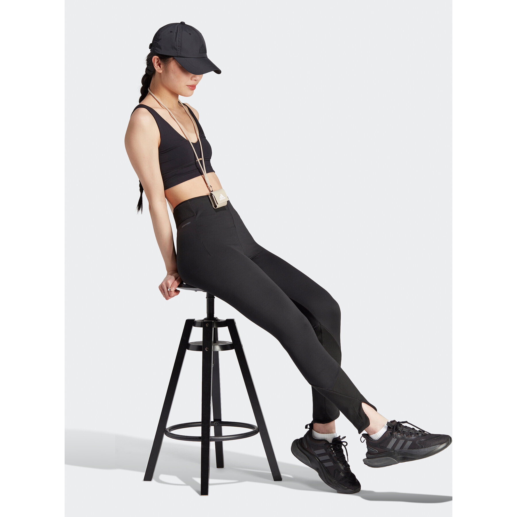 adidas Клин HZ2858 Черен Slim Fit - Pepit.bg