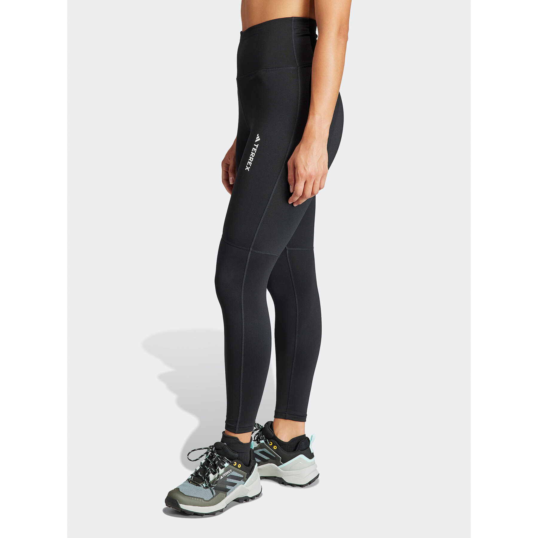 adidas Клин Terrex Multi Brushed IT5475 Черен Tight Fit - Pepit.bg