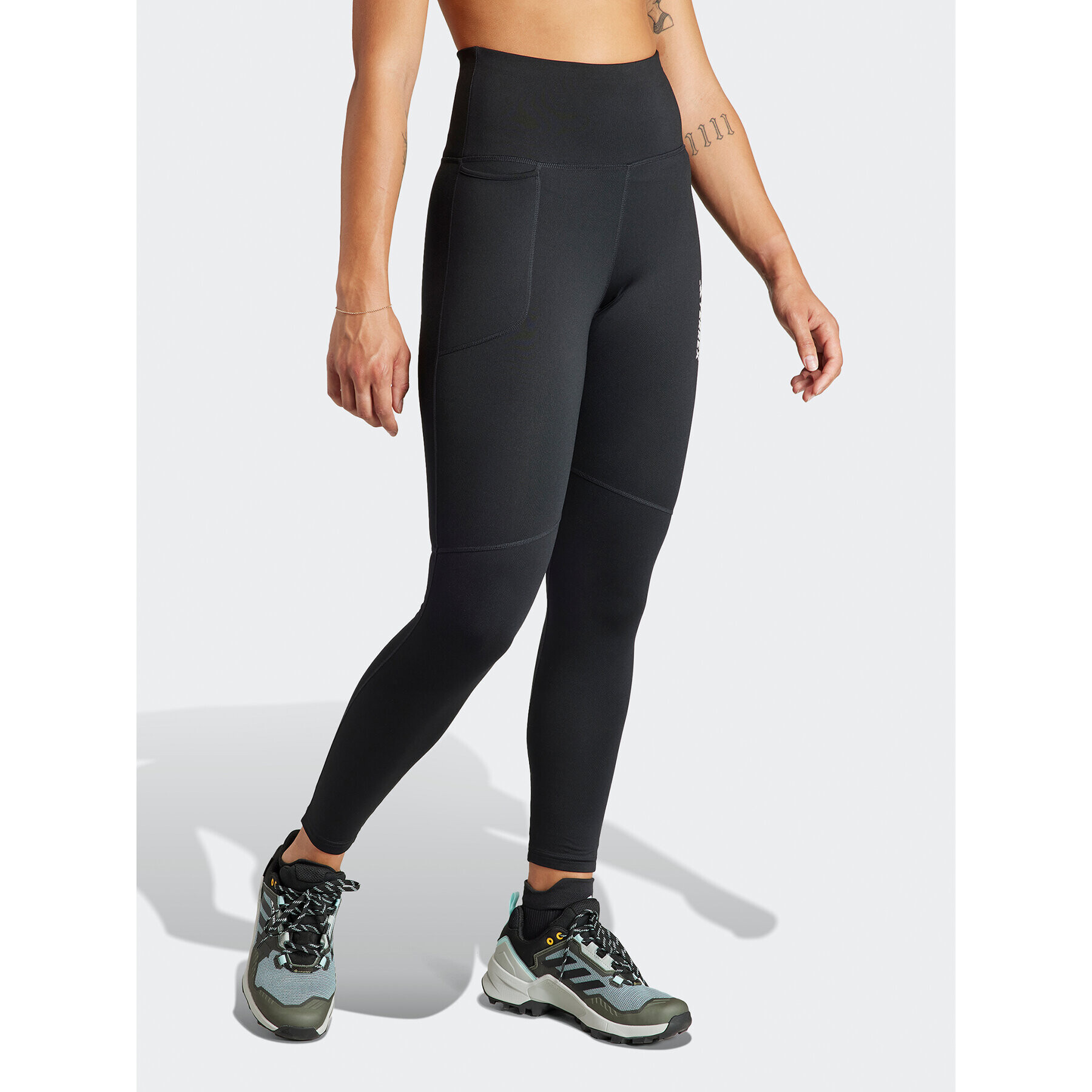 adidas Клин Terrex Multi Brushed IT5475 Черен Tight Fit - Pepit.bg