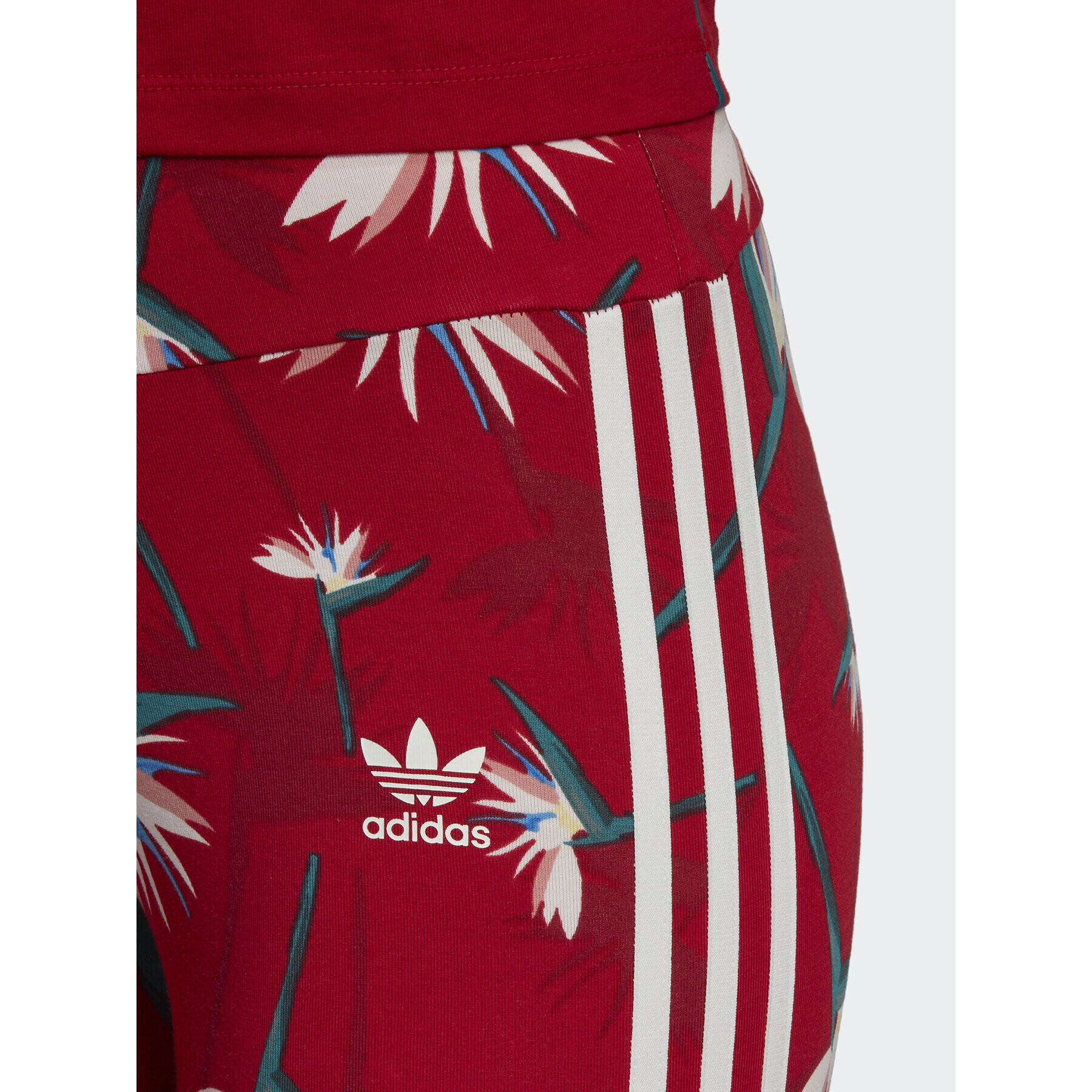 adidas Клин THEBE MAGUGU HK5214 Червен Tight Fit - Pepit.bg