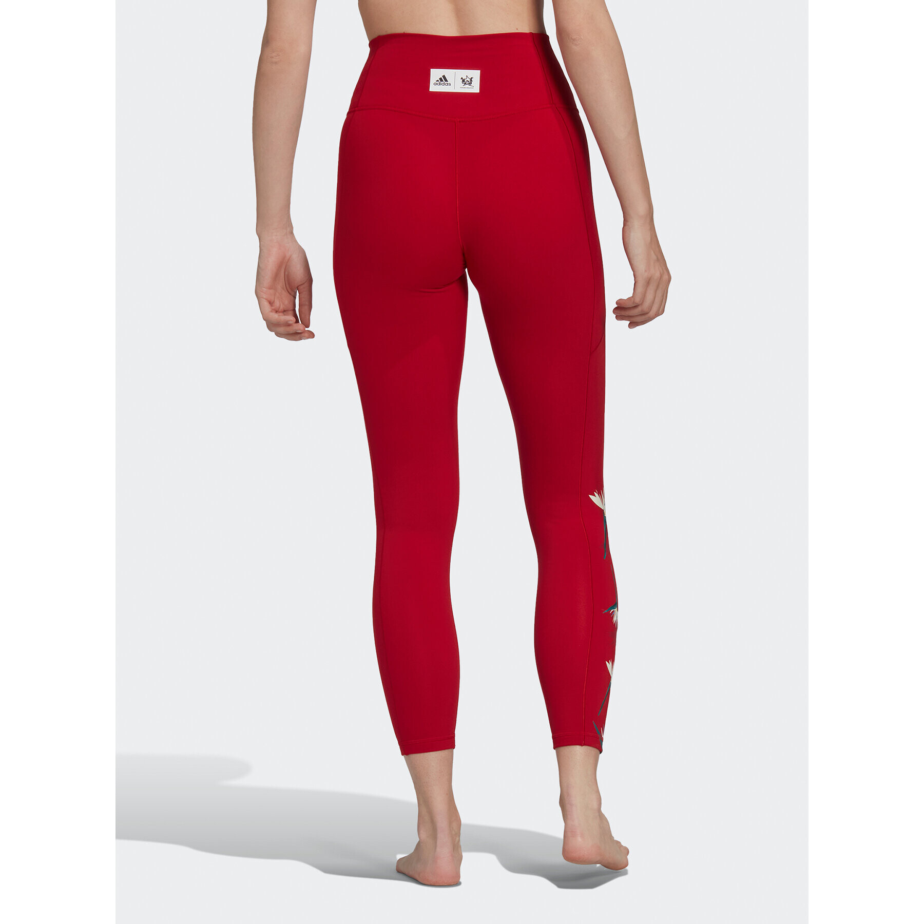 adidas Клин THEBE MAGUGU Studio HM9259 Червен Slim Fit - Pepit.bg