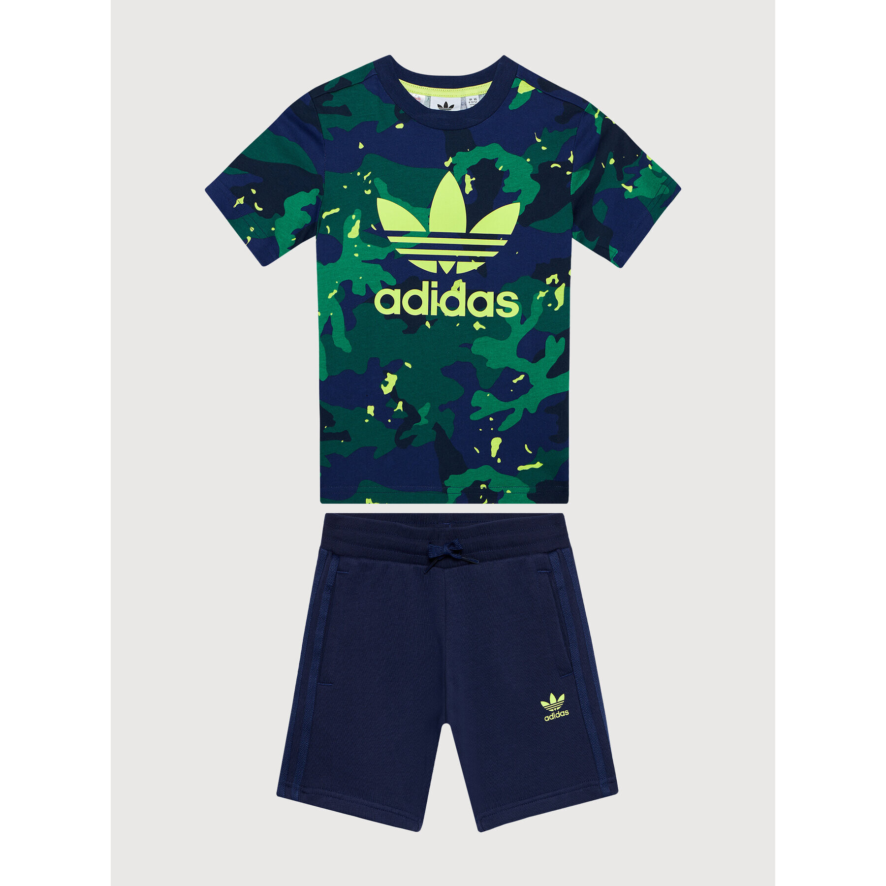 adidas Комплект тишърт и спортни шорти Allover Print Camo H20302 Цветен Regular Fit - Pepit.bg