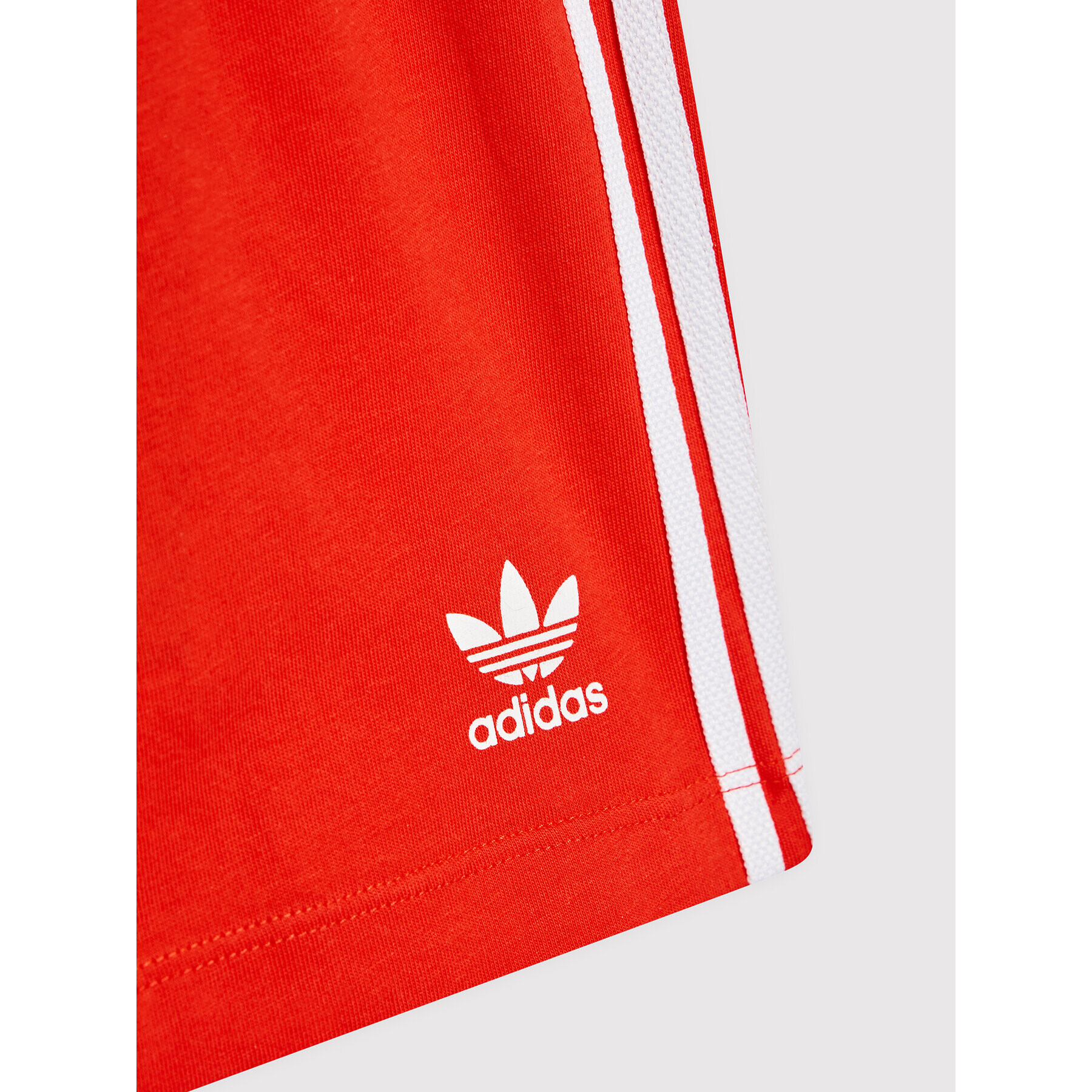 adidas Комплект тишърт и спортни шорти Tee Set HE4659 Бял Regular Fit - Pepit.bg