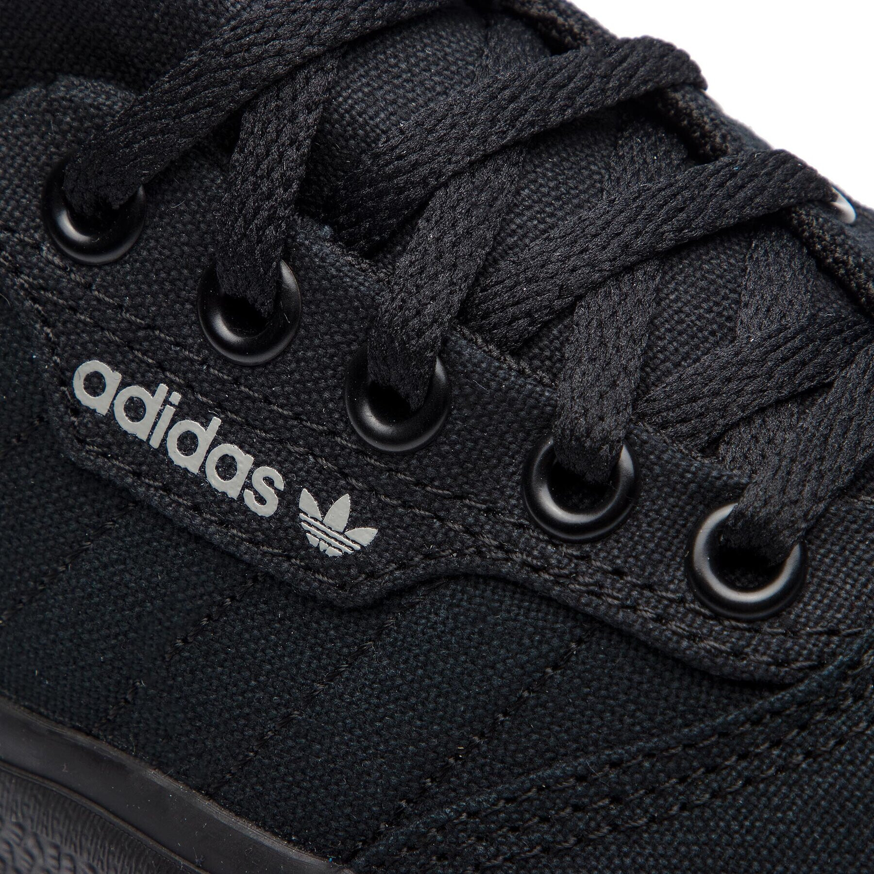 adidas Обувки 3Mc B22713 Черен - Pepit.bg