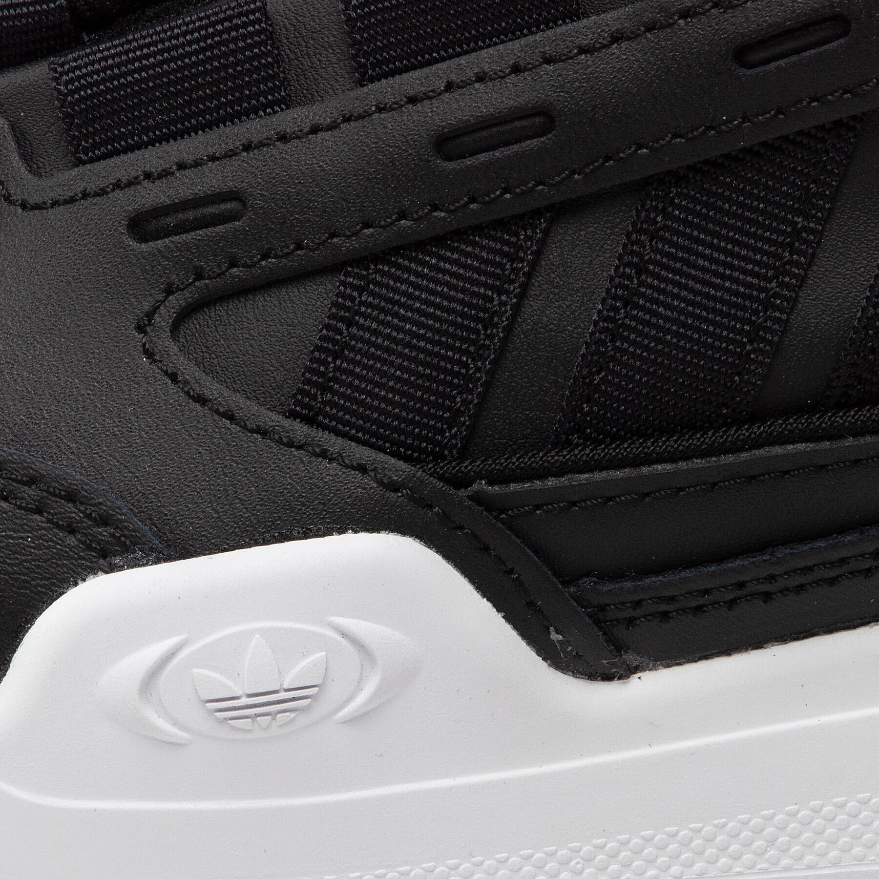 adidas Обувки adi2000 J GY6584 Черен - Pepit.bg