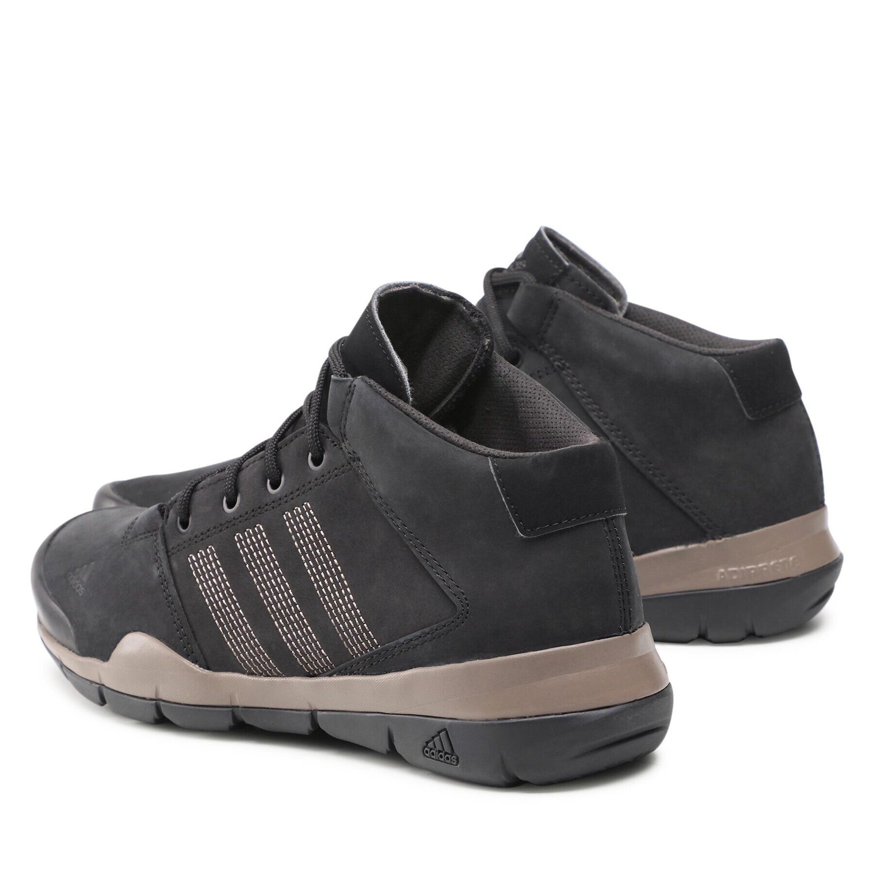 adidas Обувки Anzit Dlx Mid M18558 Черен - Pepit.bg