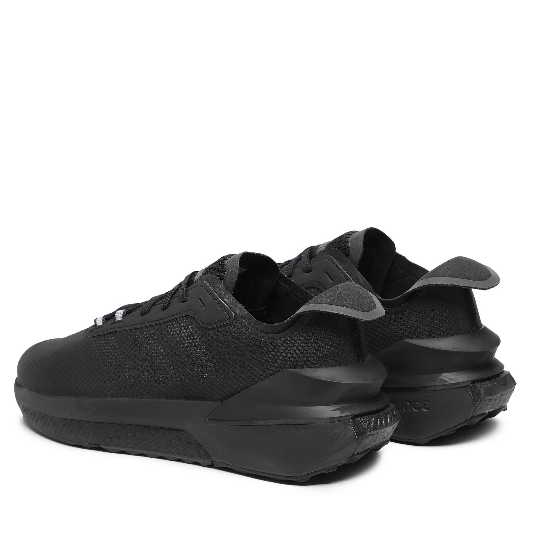 adidas Обувки Avryn HP5982 Черен - Pepit.bg